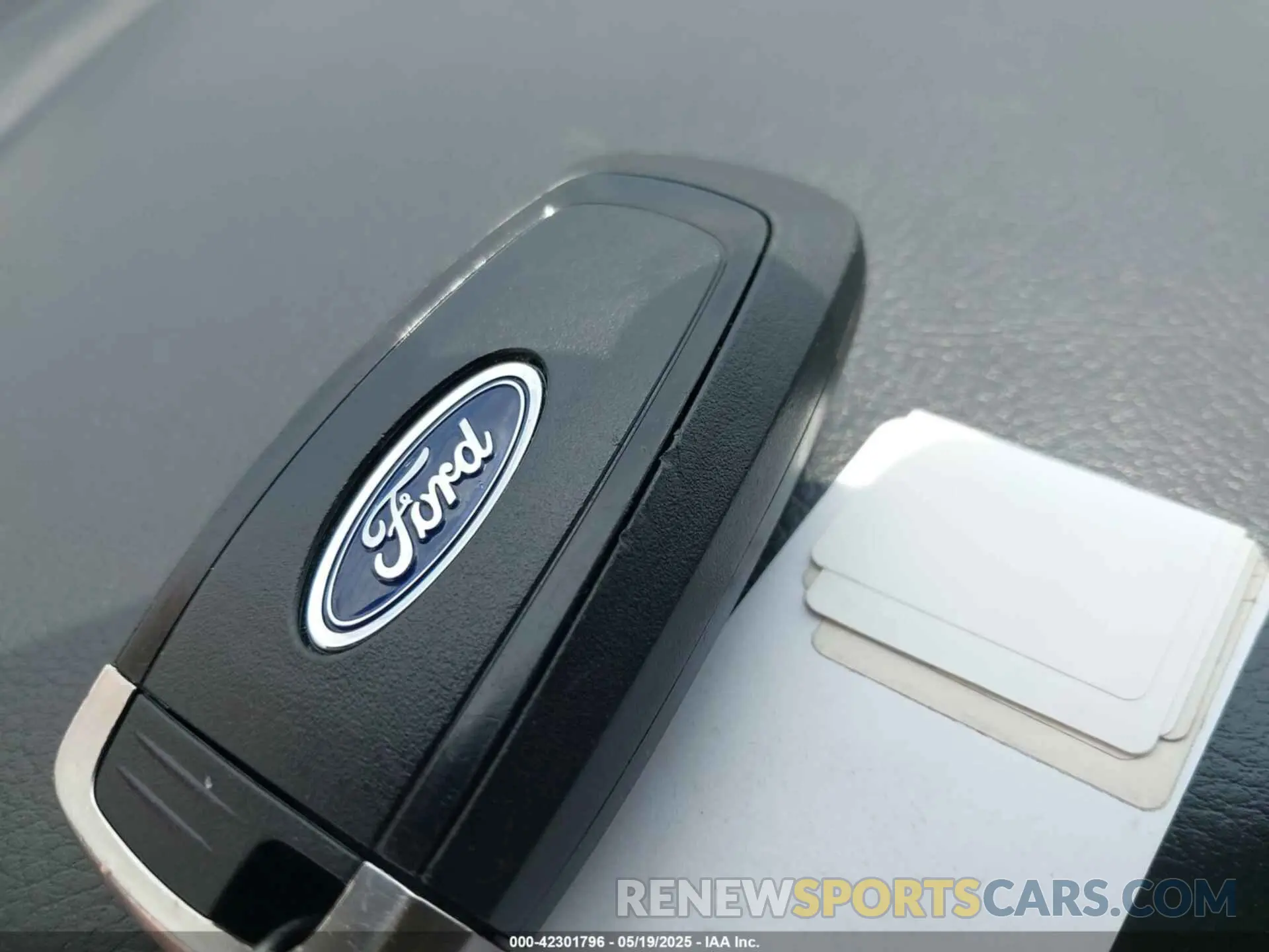 11 Photograph of a damaged car 3FA6P0HD3KR250581 FORD FUSION 2019