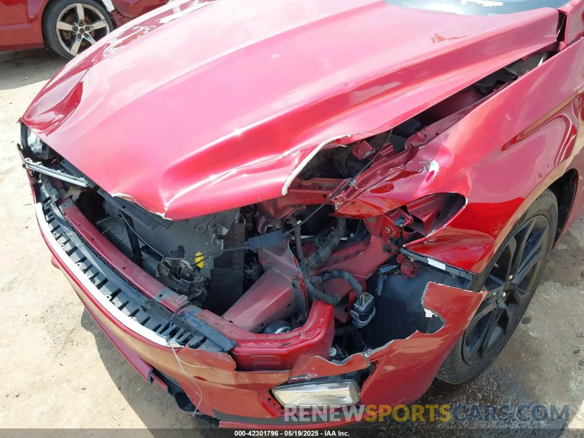 6 Photograph of a damaged car 3FA6P0HD3KR250581 FORD FUSION 2019