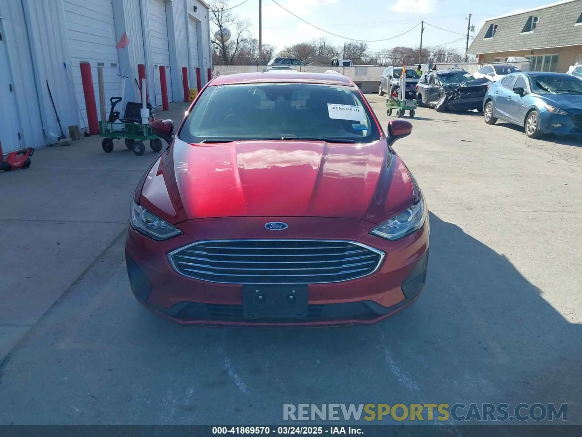 12 Photograph of a damaged car 3FA6P0HD4KR132068 FORD FUSION 2019