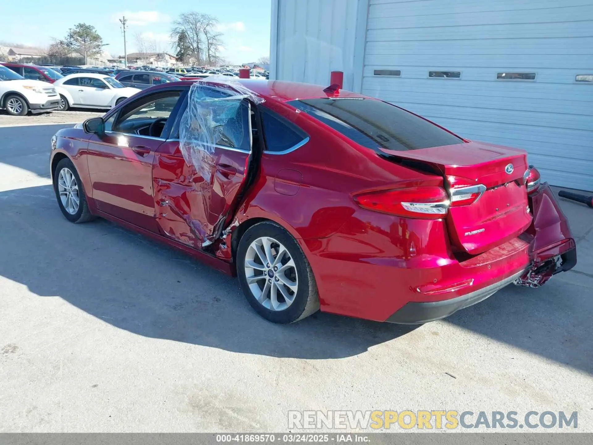 3 Photograph of a damaged car 3FA6P0HD4KR132068 FORD FUSION 2019