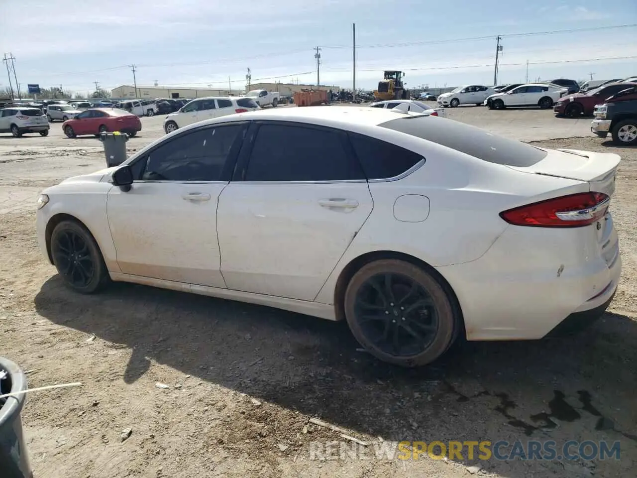2 Photograph of a damaged car 3FA6P0HD4KR132684 FORD FUSION 2019