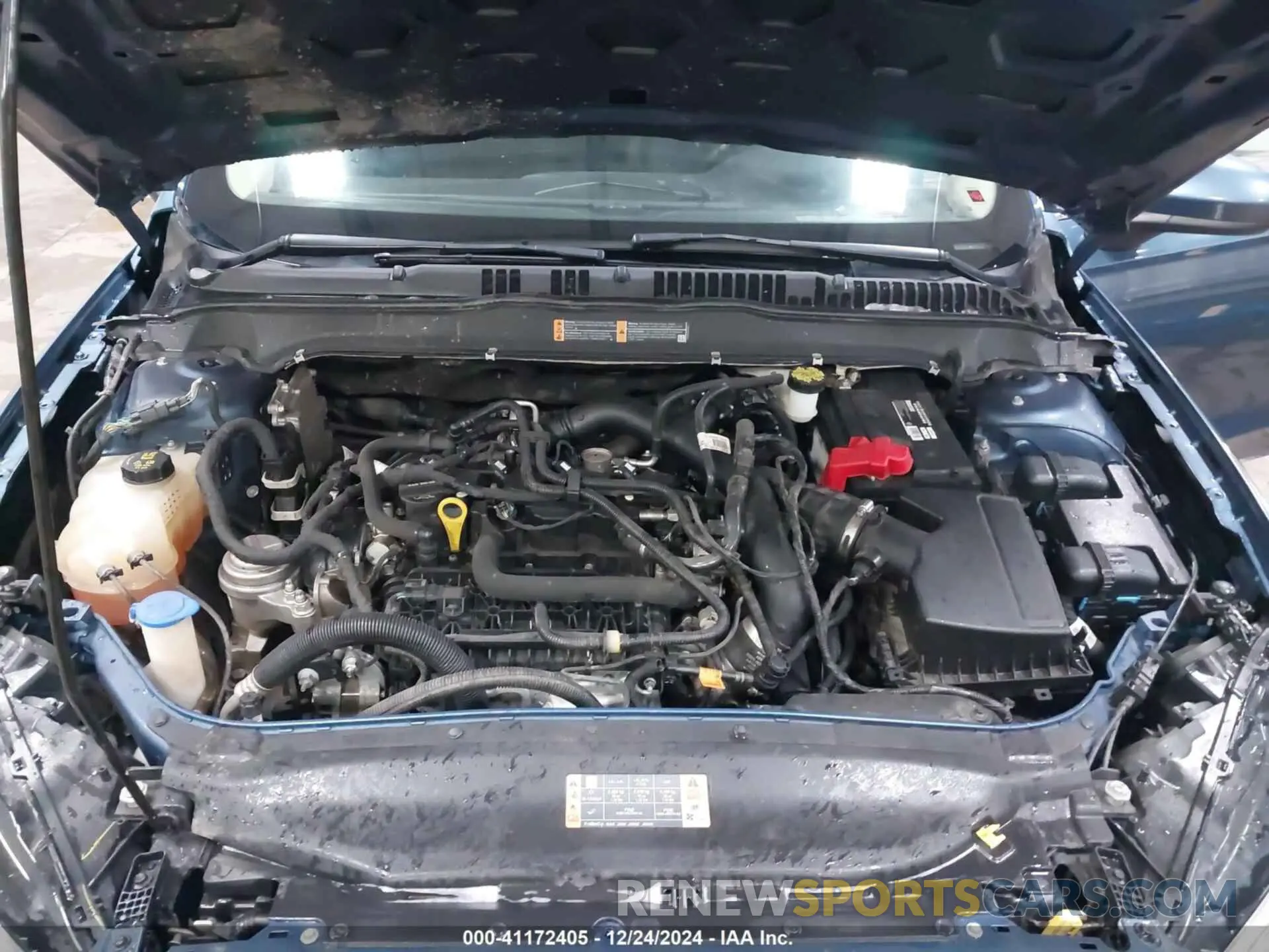 10 Photograph of a damaged car 3FA6P0HD4KR173574 FORD FUSION 2019