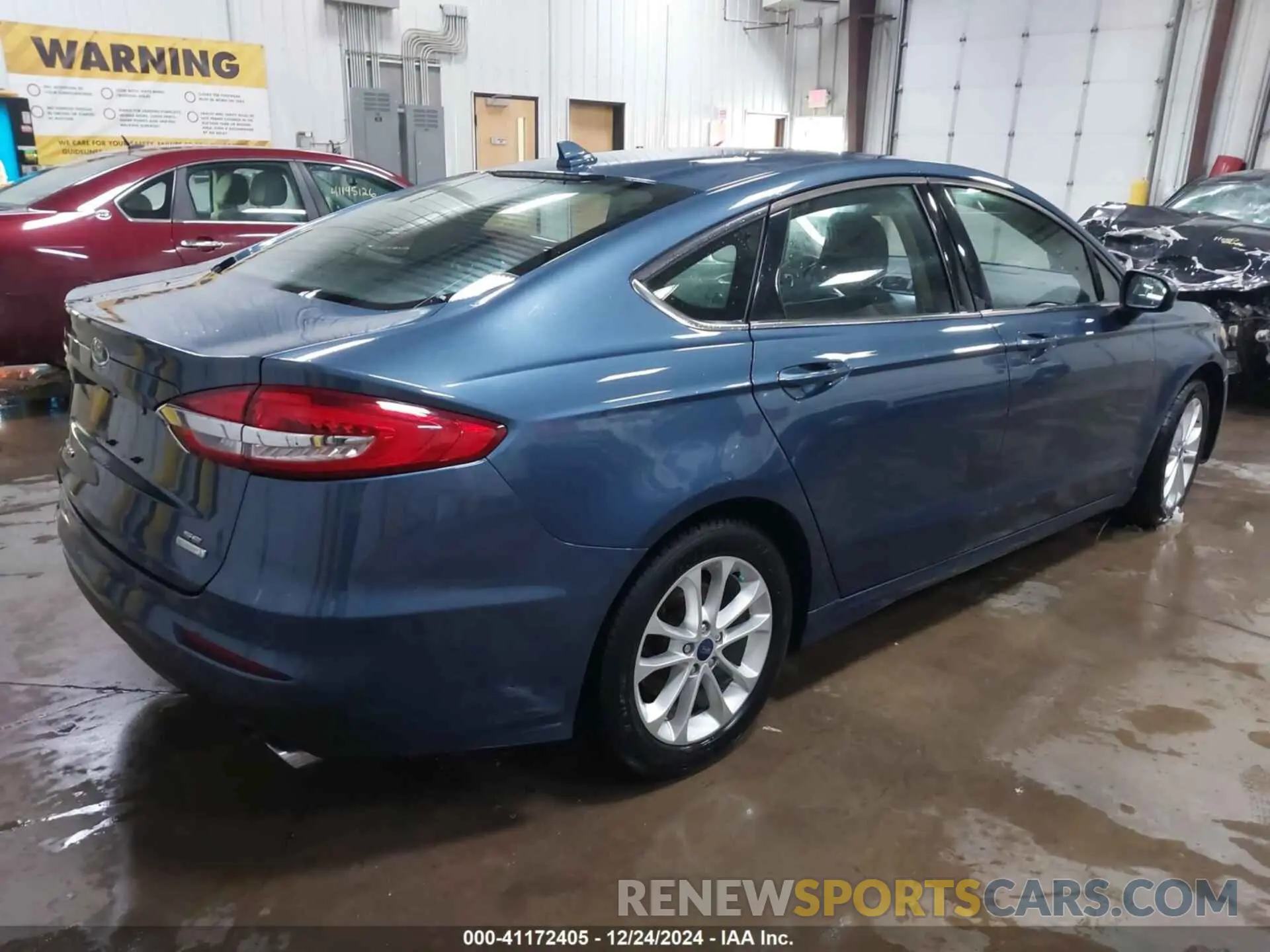 4 Photograph of a damaged car 3FA6P0HD4KR173574 FORD FUSION 2019
