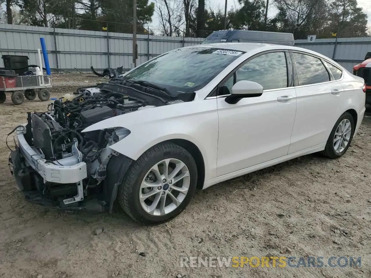 1 Photograph of a damaged car 3FA6P0HD4KR200742 FORD FUSION 2019