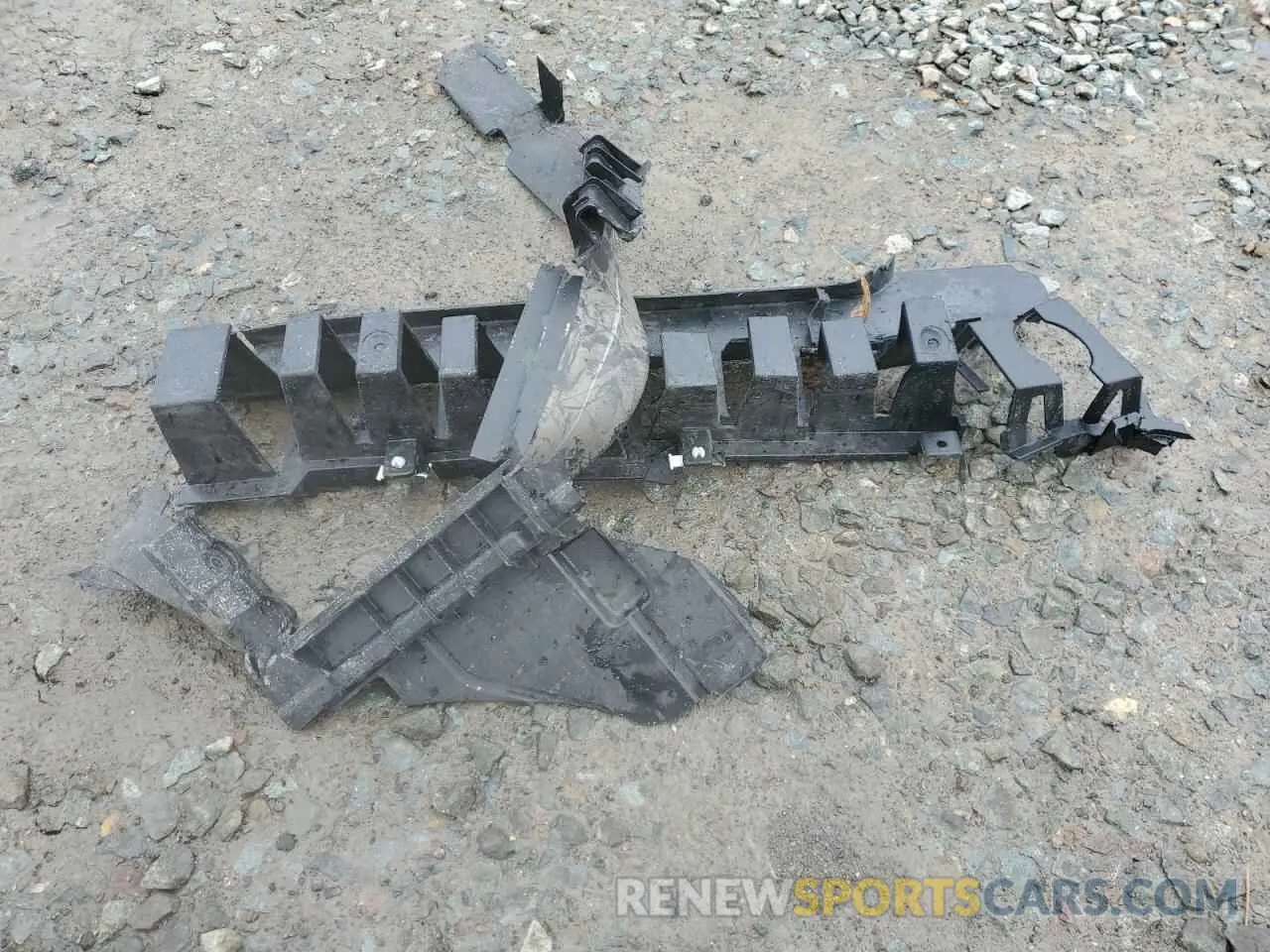 12 Photograph of a damaged car 3FA6P0HD4KR215810 FORD FUSION 2019