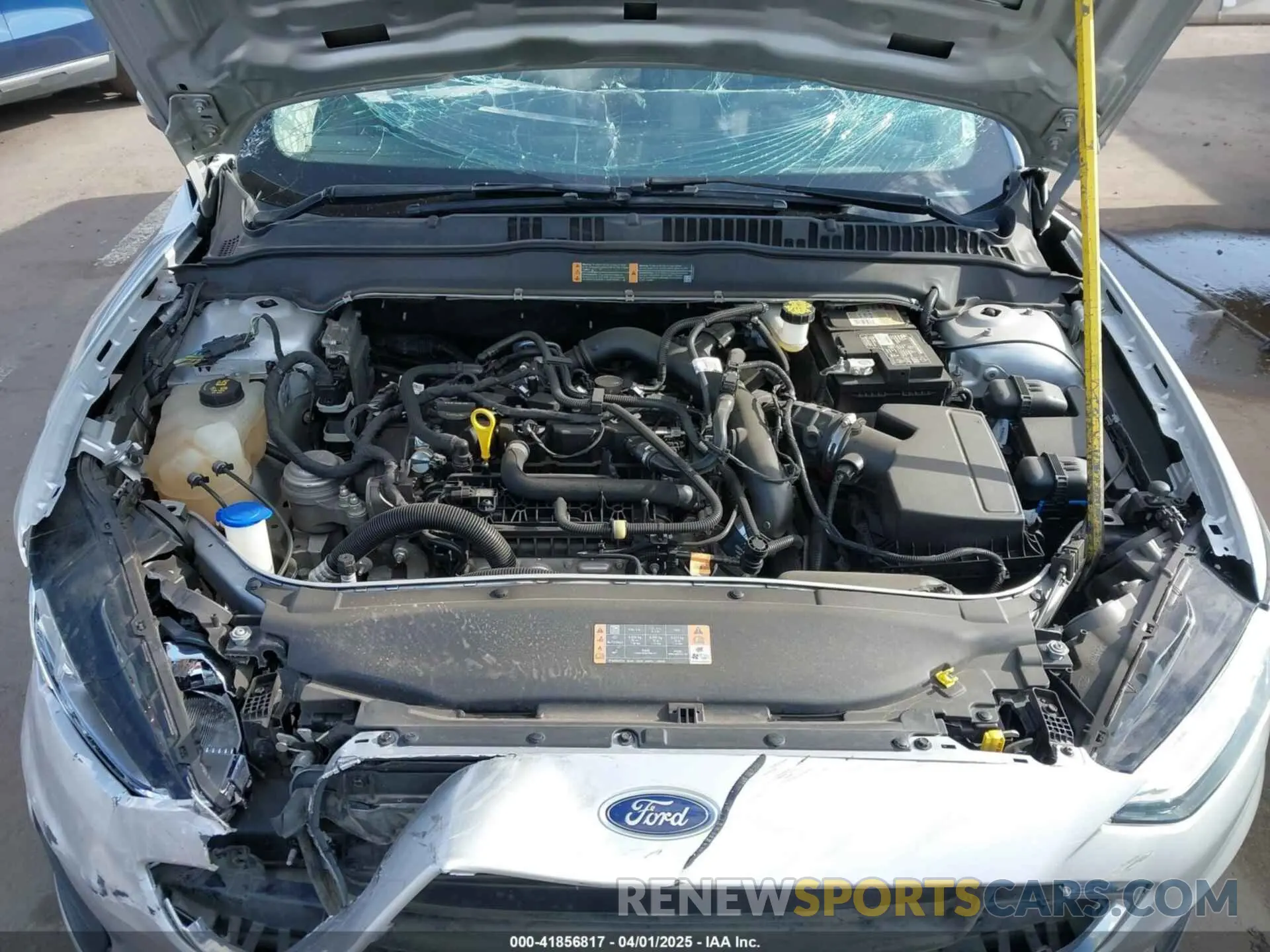 10 Photograph of a damaged car 3FA6P0HD4KR219338 FORD FUSION 2019