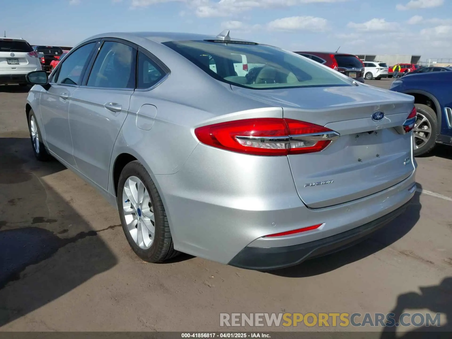 3 Photograph of a damaged car 3FA6P0HD4KR219338 FORD FUSION 2019