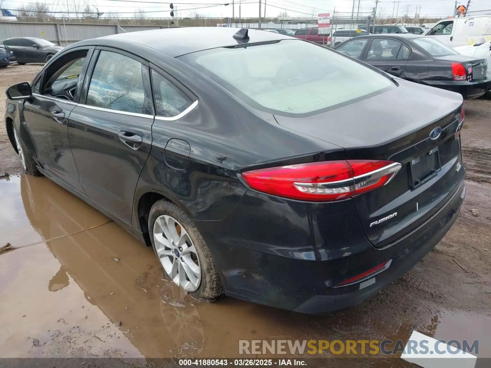 3 Photograph of a damaged car 3FA6P0HD4KR248841 FORD FUSION 2019