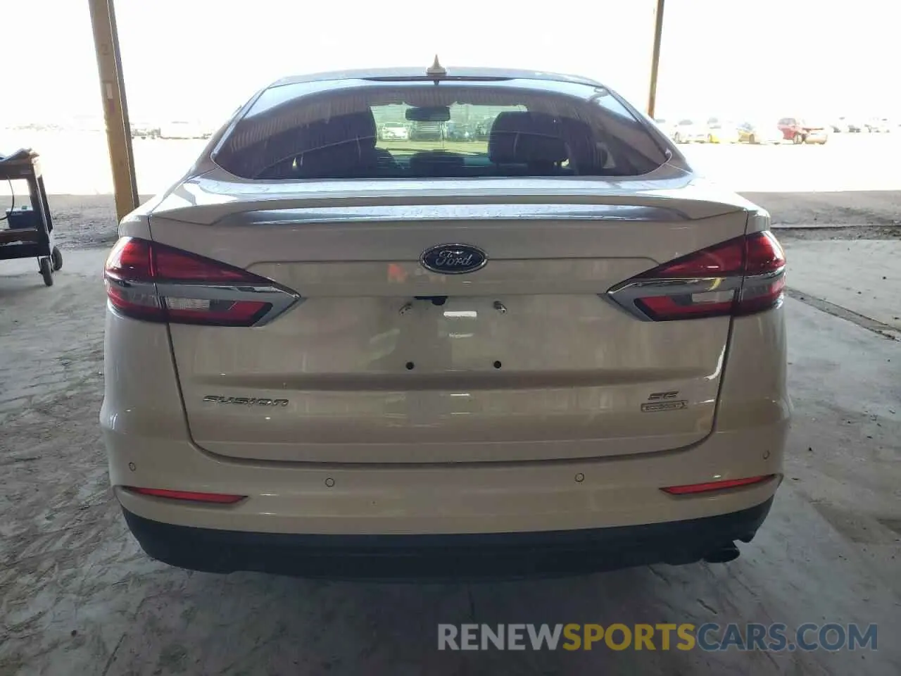 6 Photograph of a damaged car 3FA6P0HD5KR108572 FORD FUSION 2019