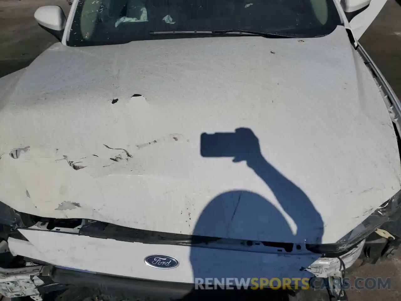 11 Photograph of a damaged car 3FA6P0HD5KR114615 FORD FUSION 2019