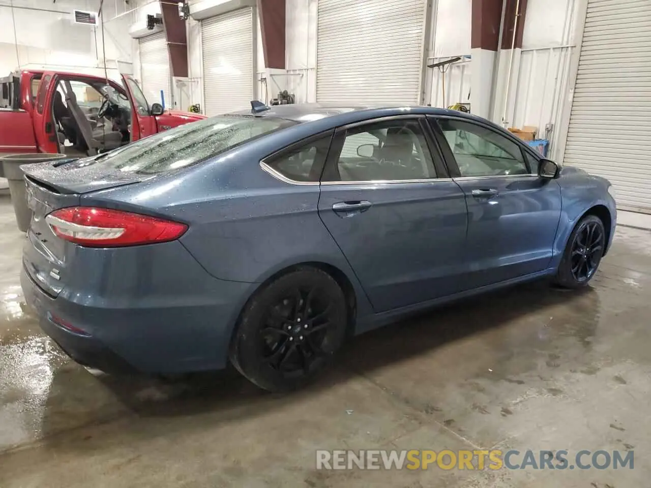 3 Photograph of a damaged car 3FA6P0HD5KR173535 FORD FUSION 2019