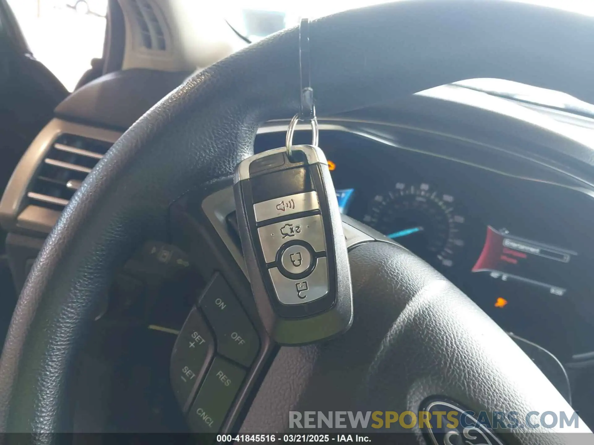 11 Photograph of a damaged car 3FA6P0HD5KR244720 FORD FUSION 2019