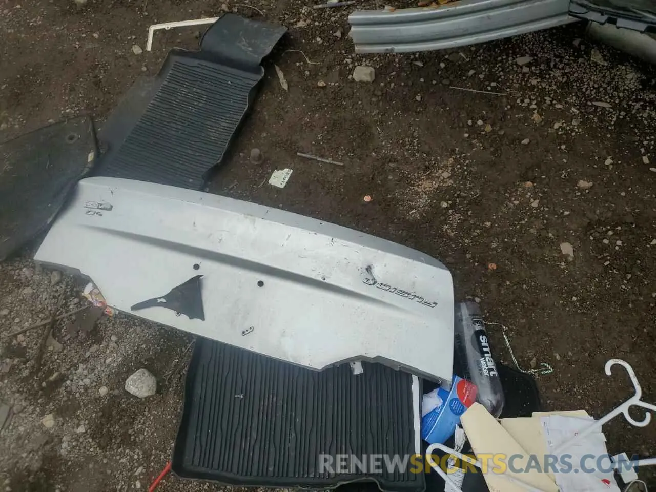 14 Photograph of a damaged car 3FA6P0HD5KR247830 FORD FUSION 2019
