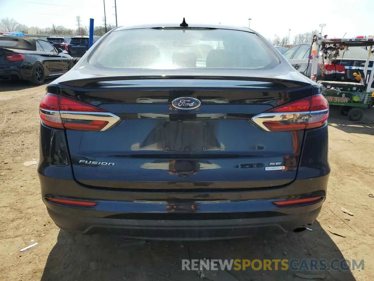 6 Photograph of a damaged car 3FA6P0HD5KR249609 FORD FUSION 2019