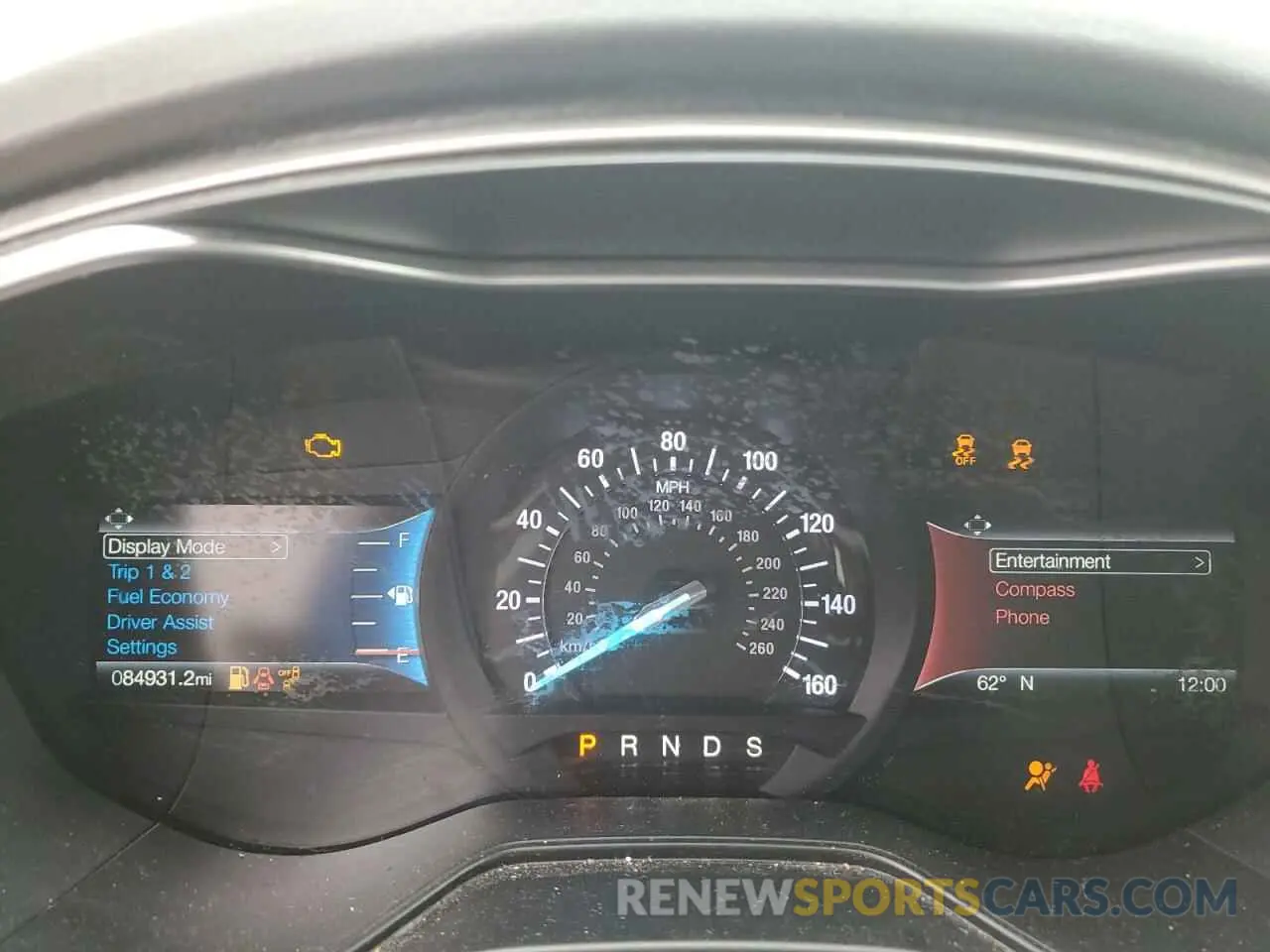 9 Photograph of a damaged car 3FA6P0HD5KR272517 FORD FUSION 2019