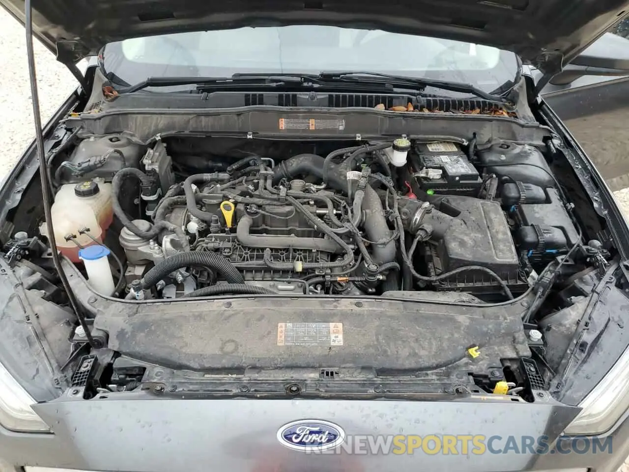 11 Photograph of a damaged car 3FA6P0HD5KR280598 FORD FUSION 2019