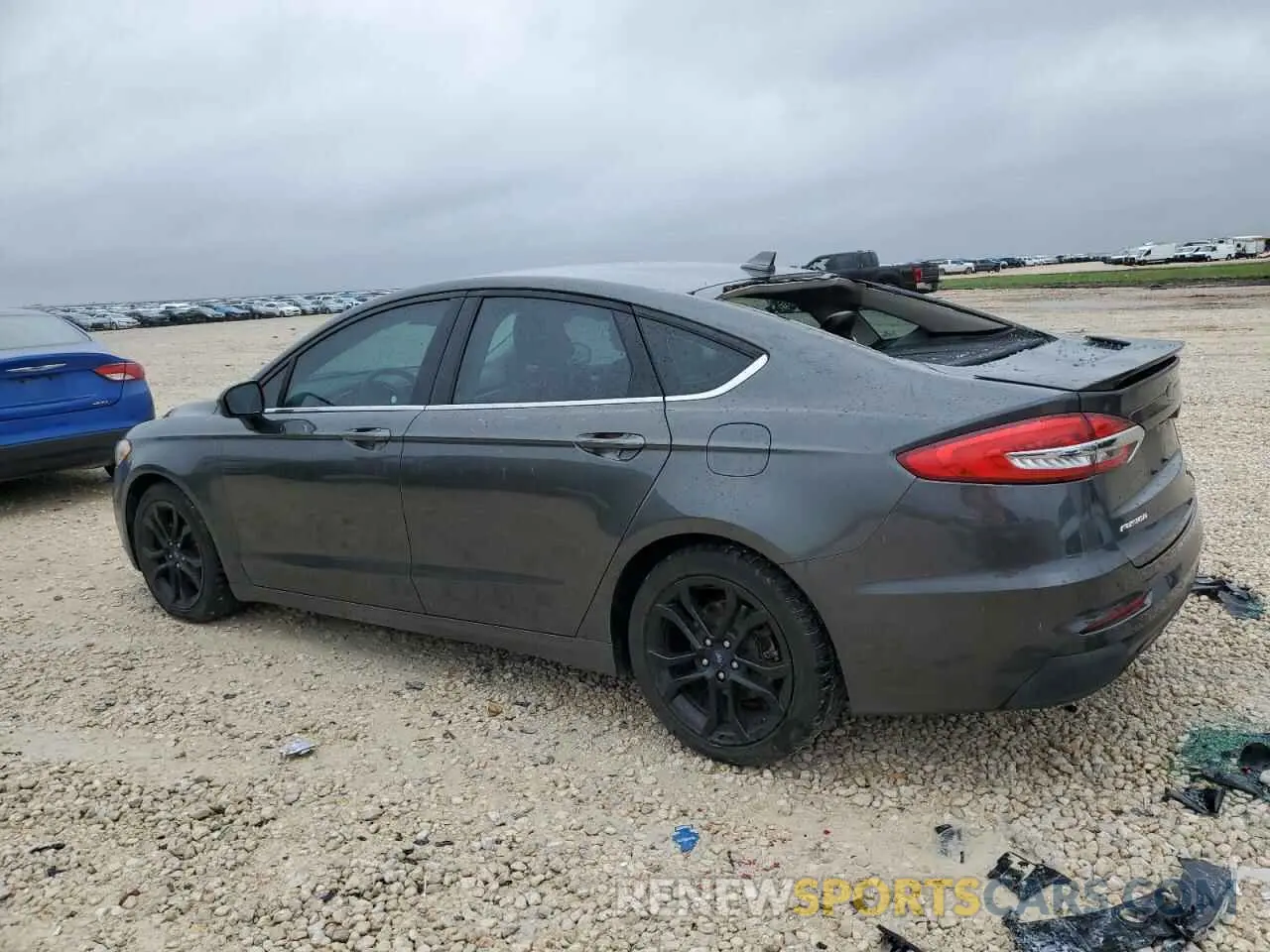 2 Photograph of a damaged car 3FA6P0HD5KR280598 FORD FUSION 2019