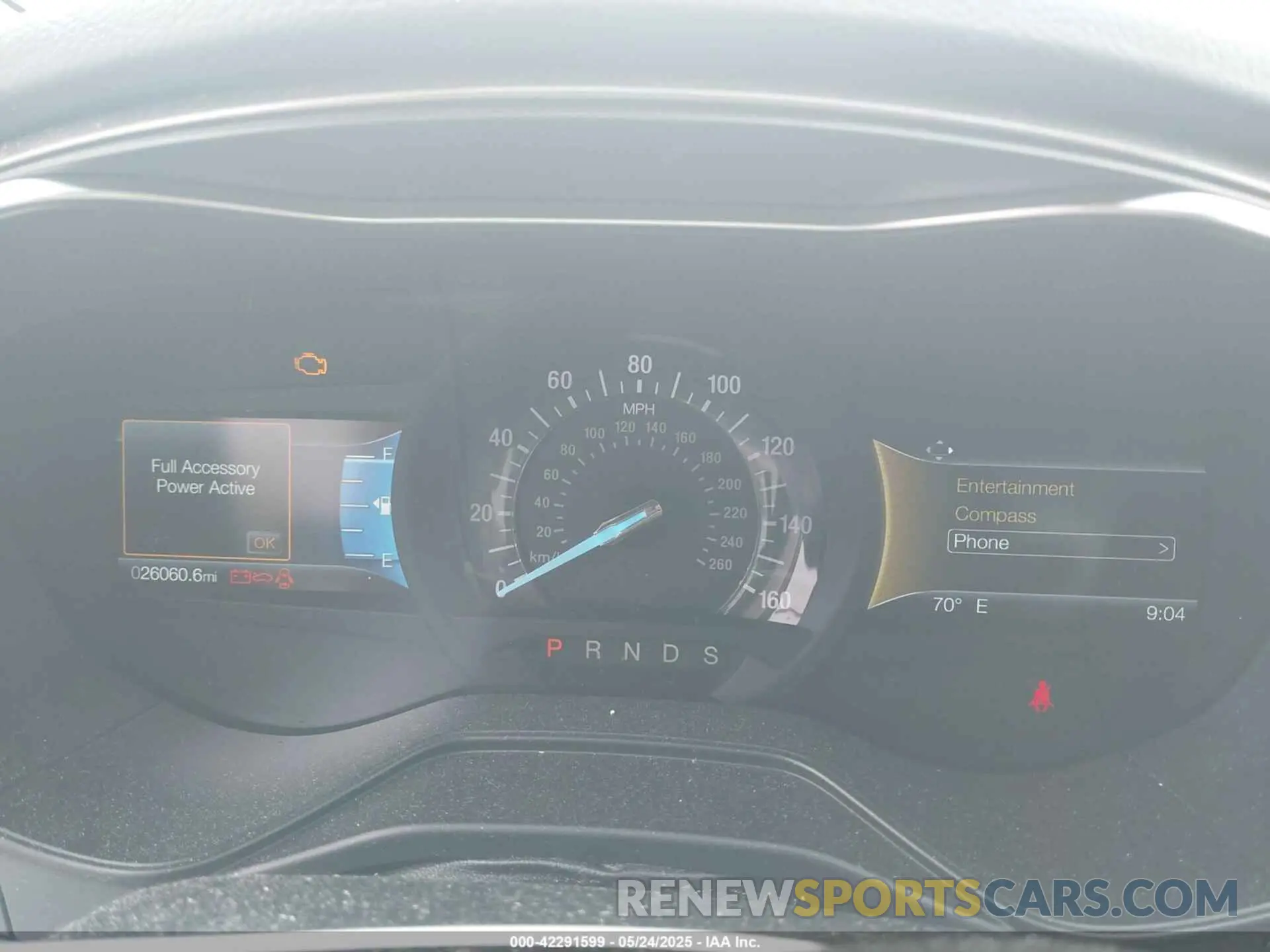 16 Photograph of a damaged car 3FA6P0HD5KR282528 FORD FUSION 2019