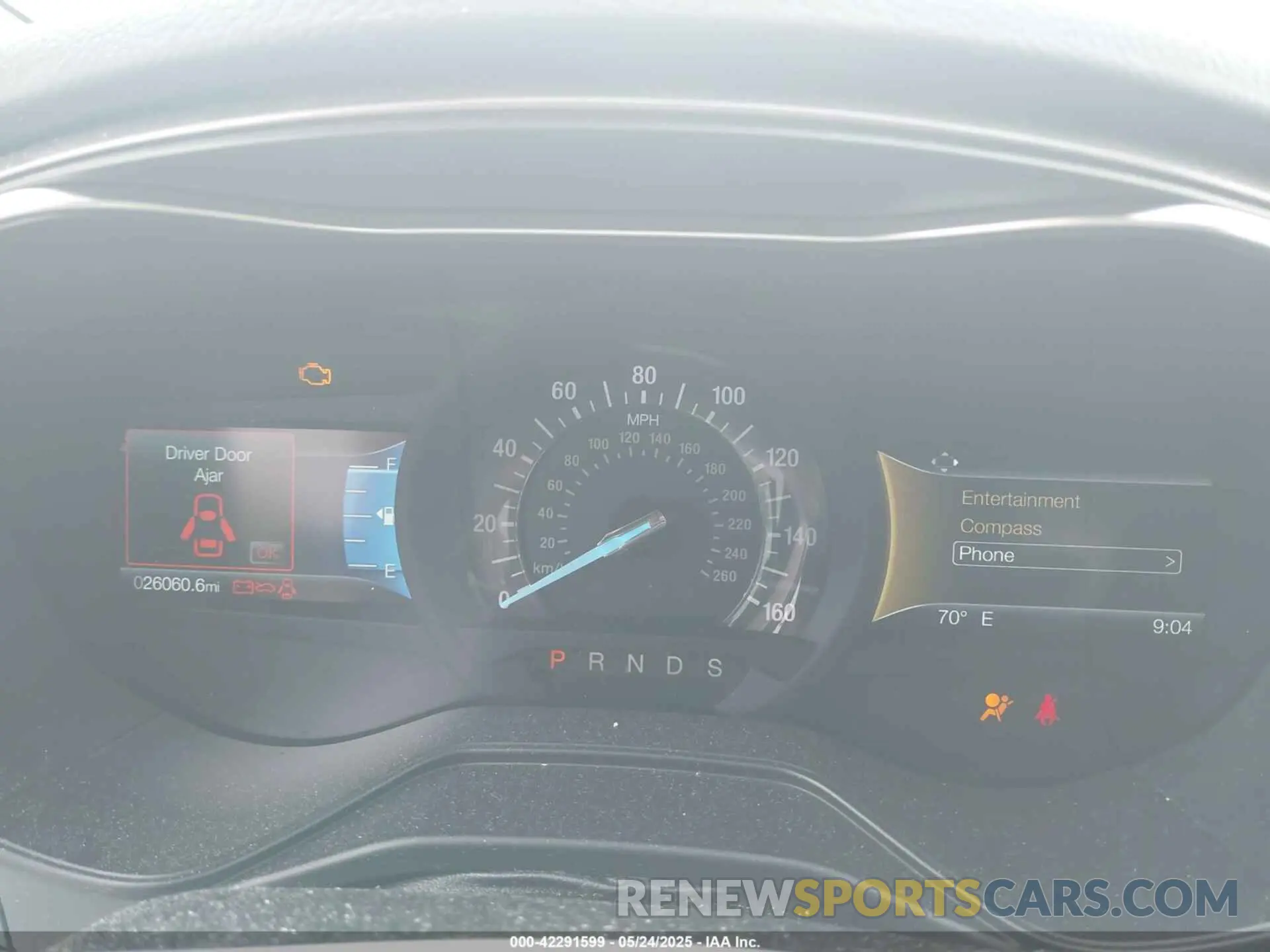 7 Photograph of a damaged car 3FA6P0HD5KR282528 FORD FUSION 2019
