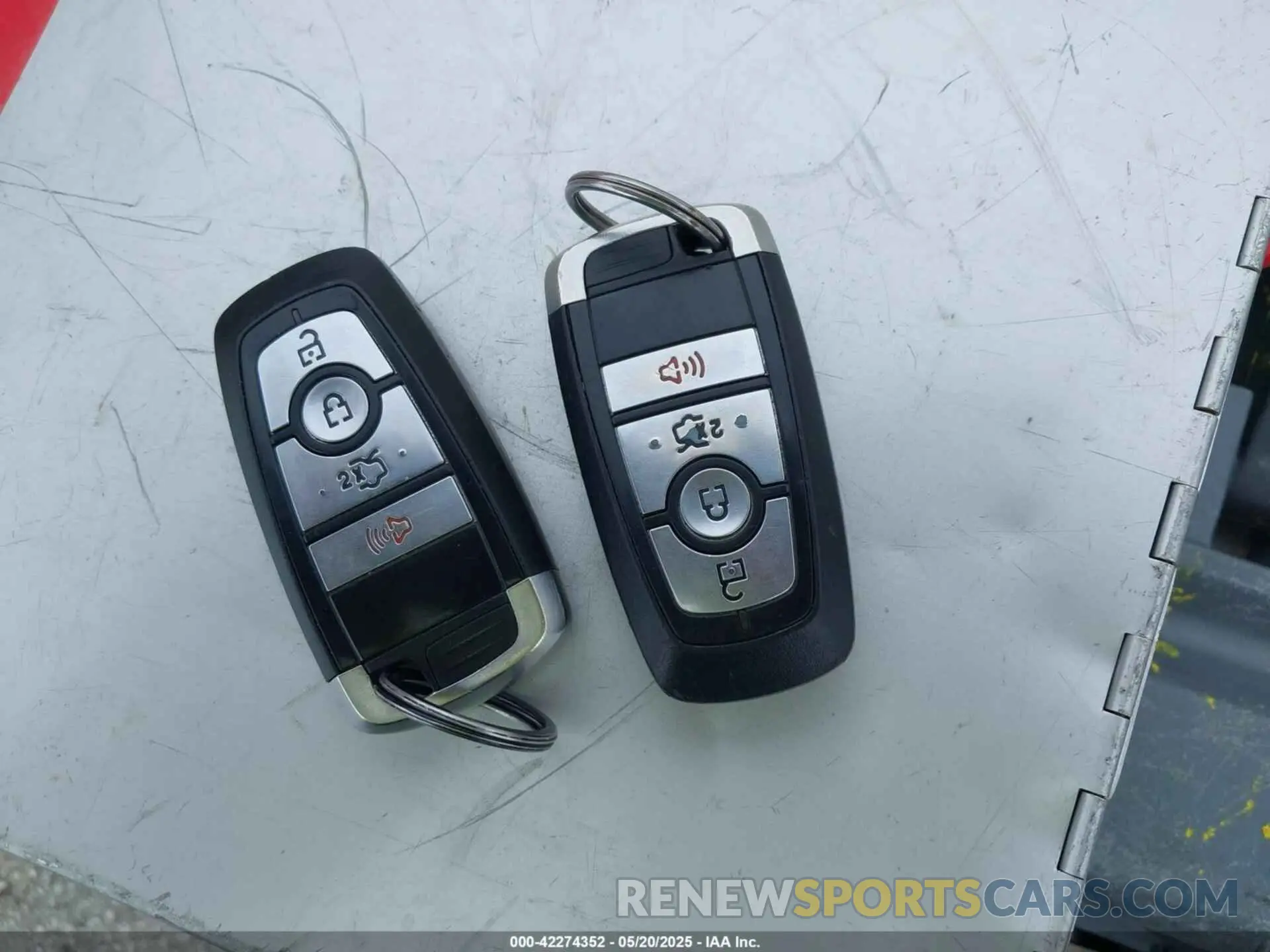 11 Photograph of a damaged car 3FA6P0HD5KR283727 FORD FUSION 2019