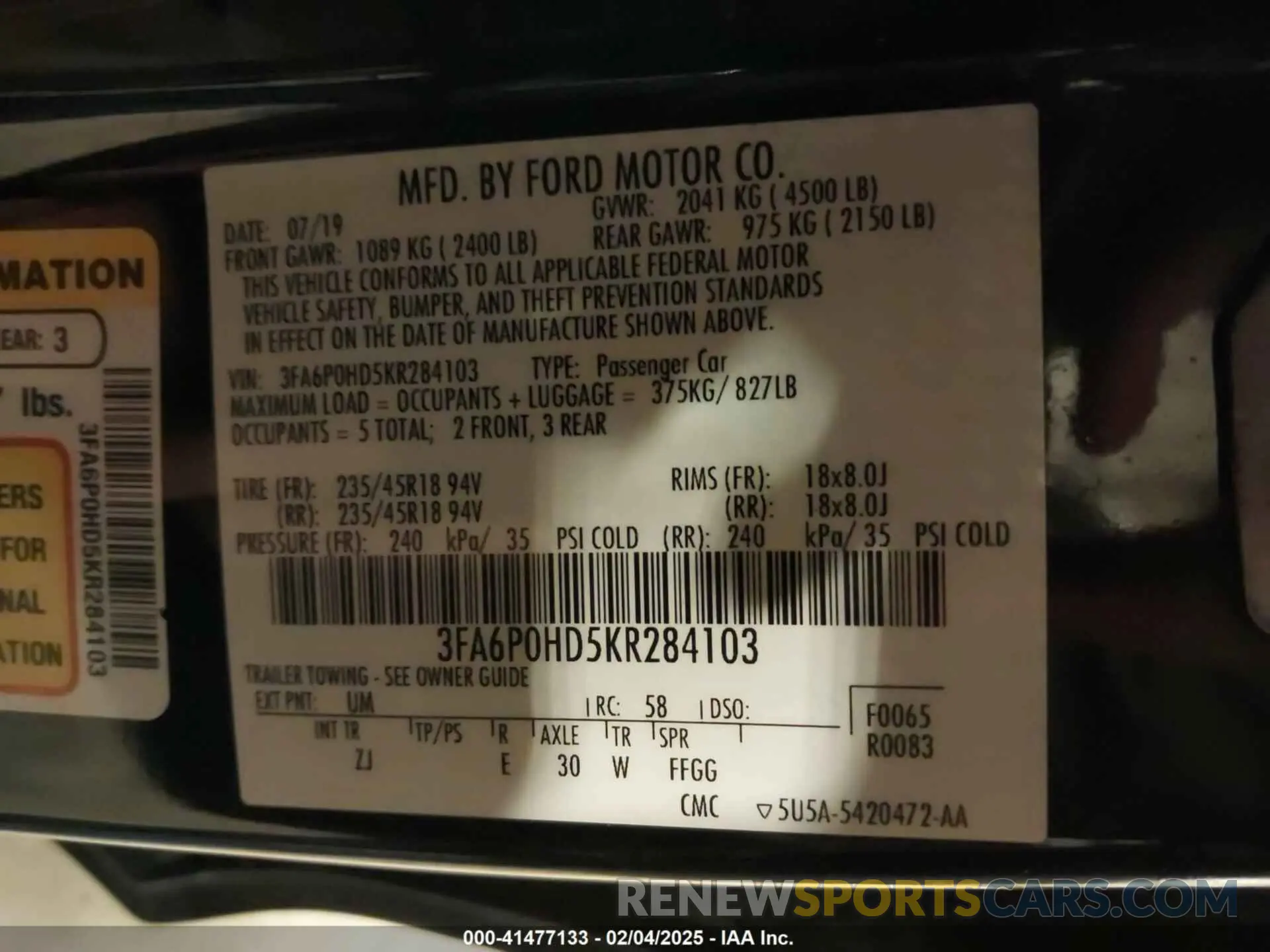 9 Photograph of a damaged car 3FA6P0HD5KR284103 FORD FUSION 2019
