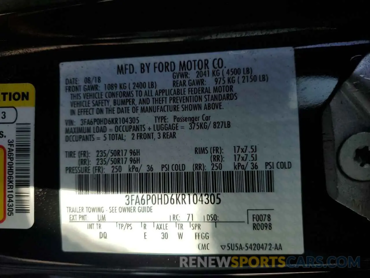 13 Photograph of a damaged car 3FA6P0HD6KR104305 FORD FUSION 2019
