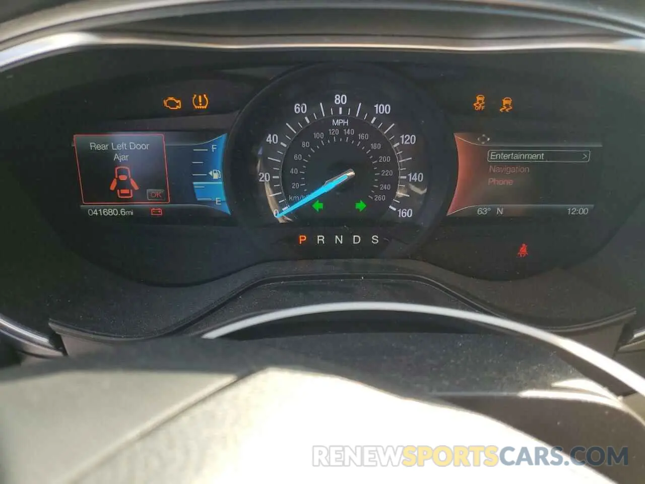 9 Photograph of a damaged car 3FA6P0HD6KR104305 FORD FUSION 2019