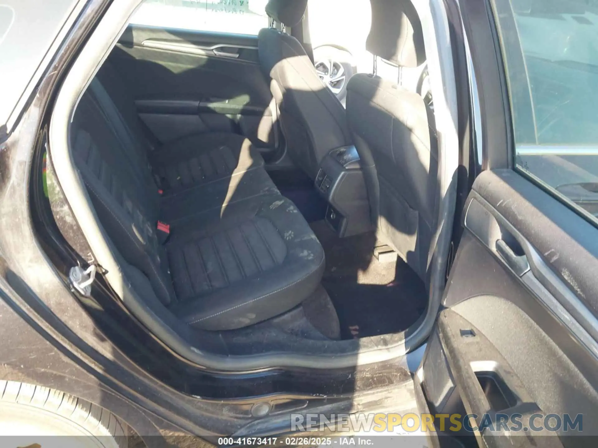 8 Photograph of a damaged car 3FA6P0HD6KR132167 FORD FUSION 2019