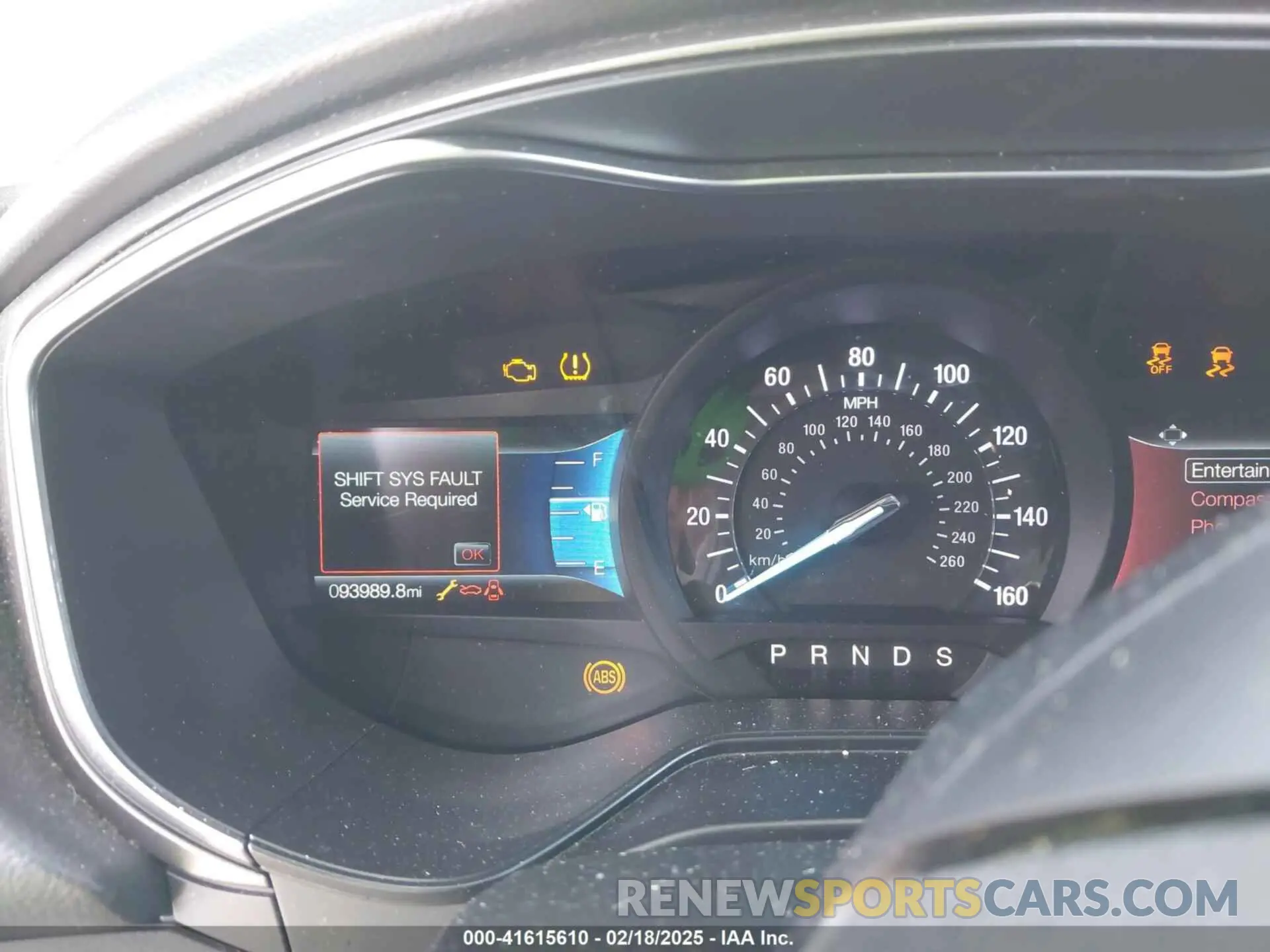 7 Photograph of a damaged car 3FA6P0HD6KR201777 FORD FUSION 2019