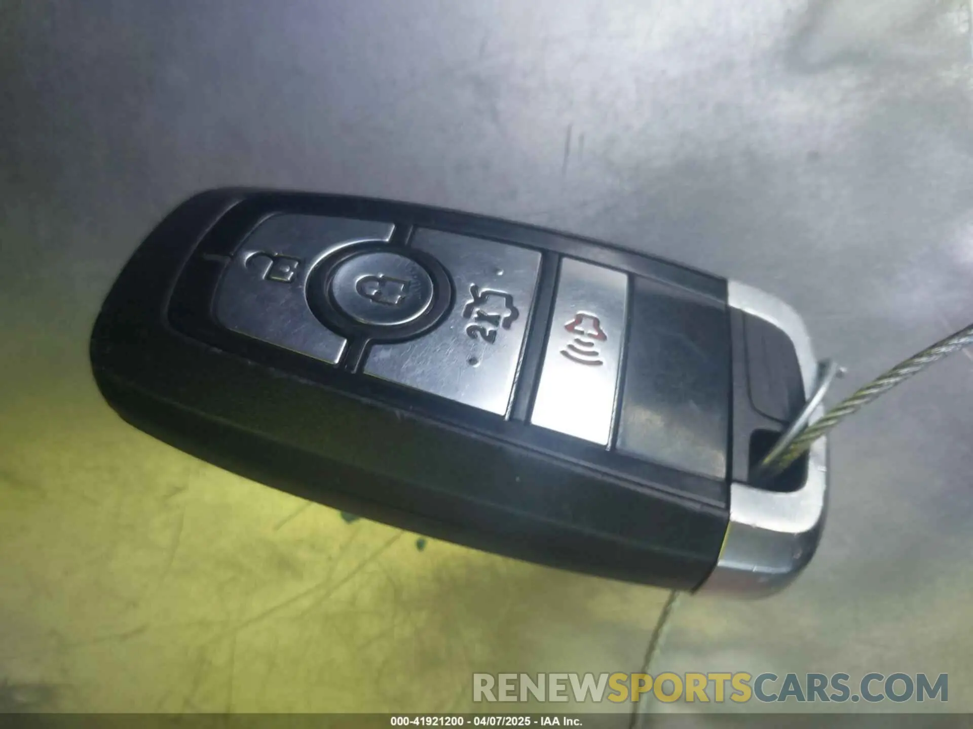 11 Photograph of a damaged car 3FA6P0HD6KR203724 FORD FUSION 2019