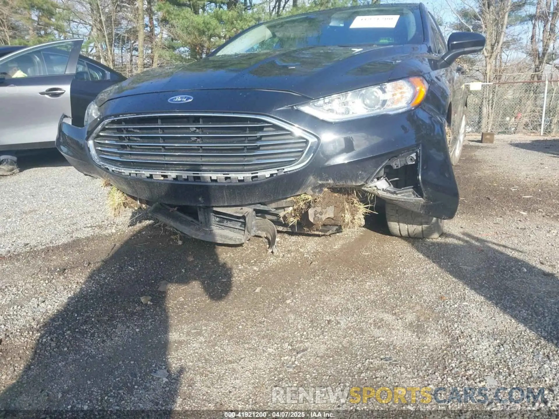 6 Photograph of a damaged car 3FA6P0HD6KR203724 FORD FUSION 2019