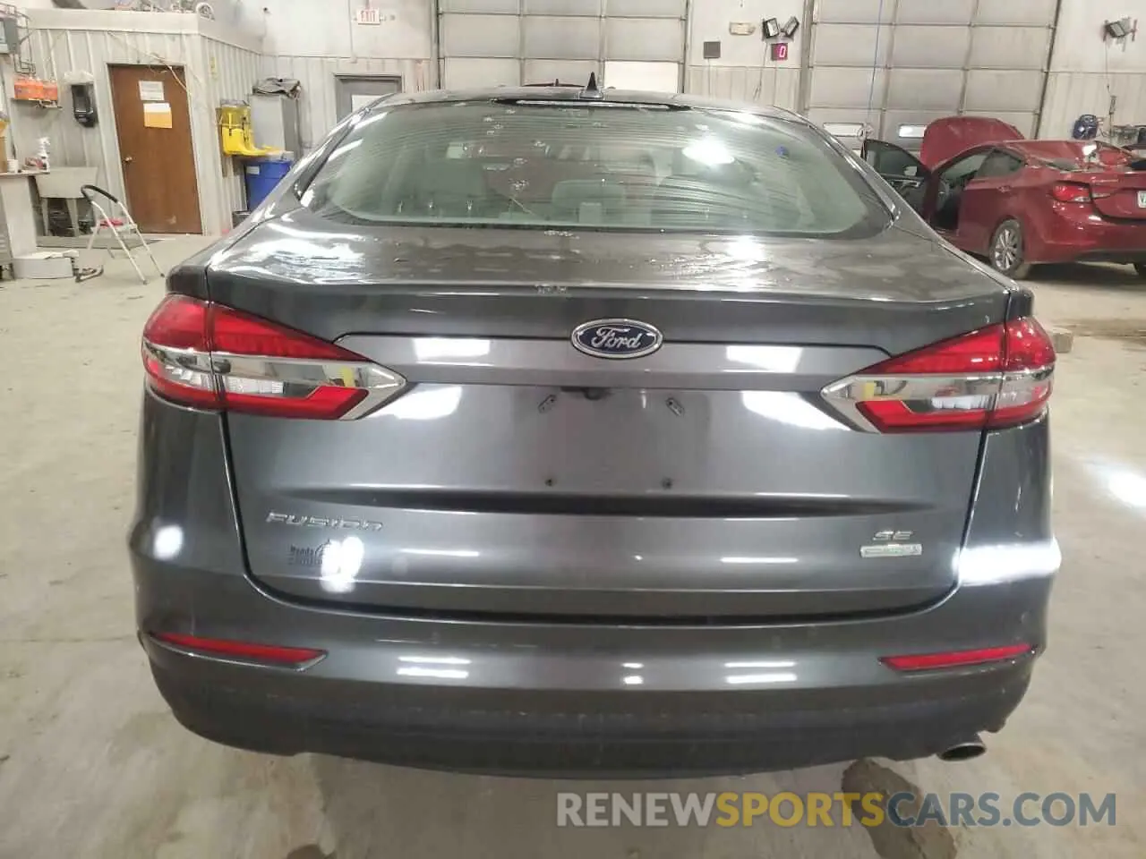 6 Photograph of a damaged car 3FA6P0HD6KR283705 FORD FUSION 2019