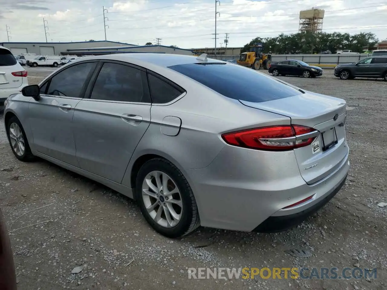2 Photograph of a damaged car 3FA6P0HD7KR127320 FORD FUSION 2019