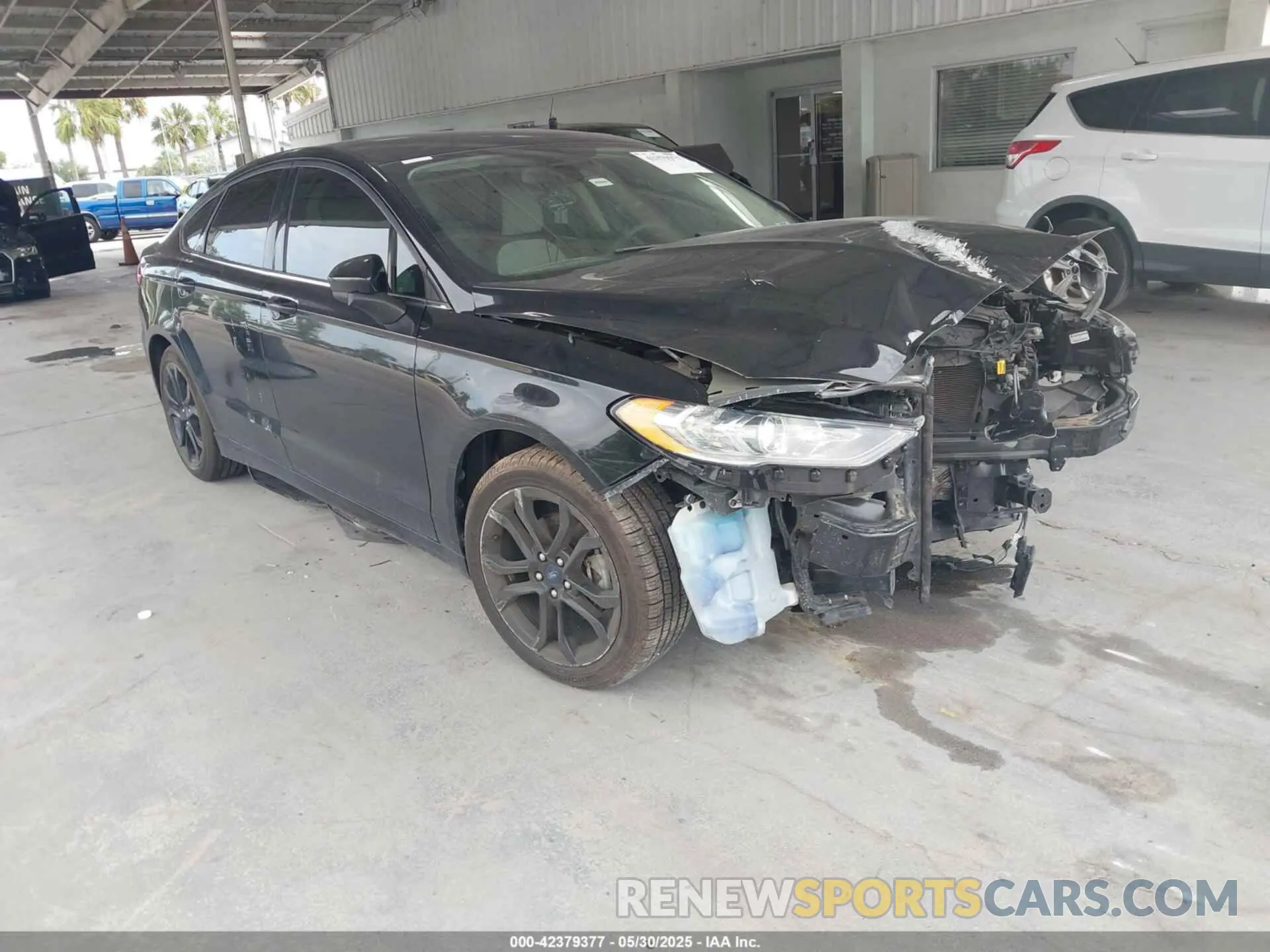 1 Photograph of a damaged car 3FA6P0HD7KR127768 FORD FUSION 2019