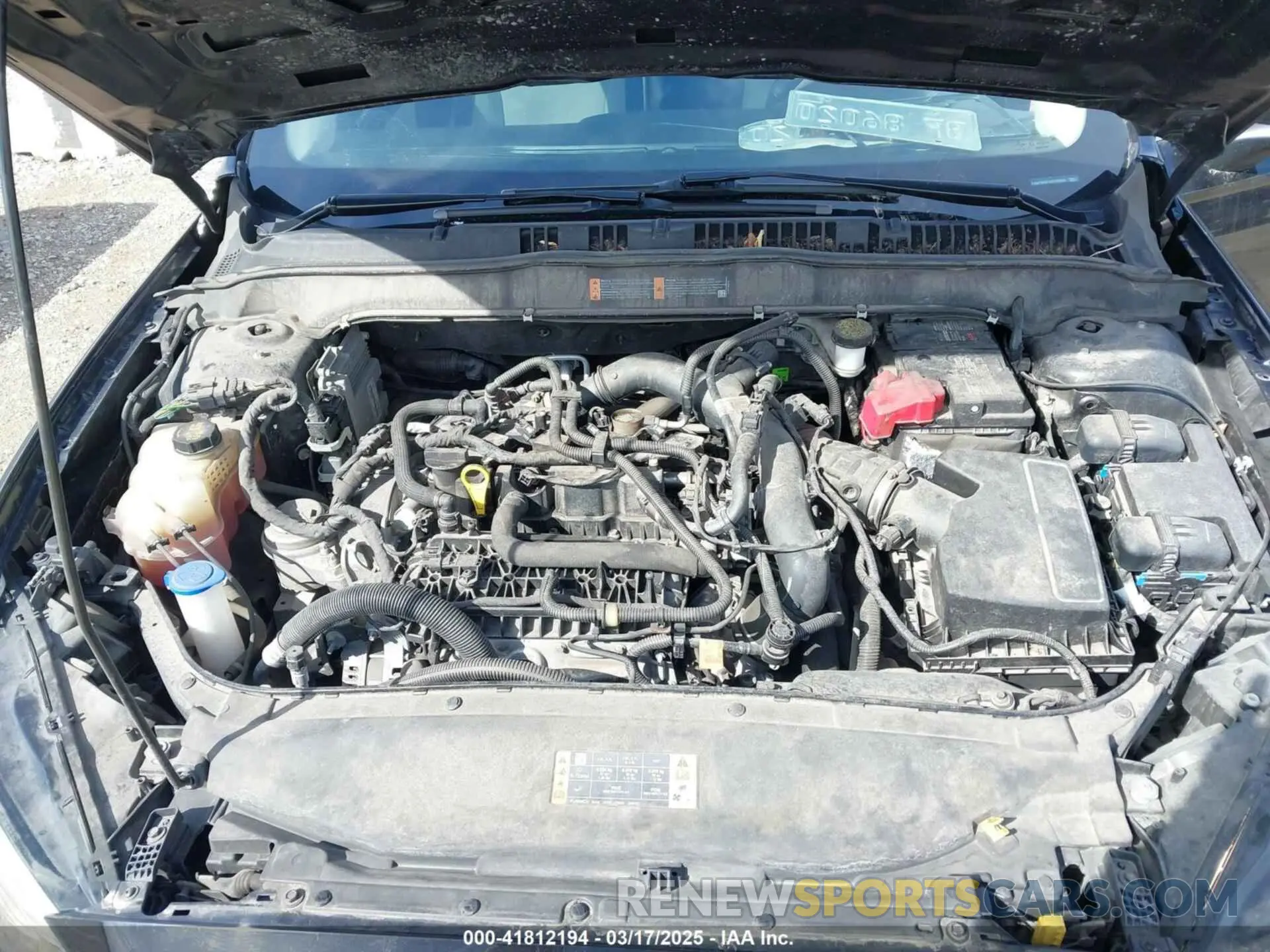 10 Photograph of a damaged car 3FA6P0HD7KR128953 FORD FUSION 2019