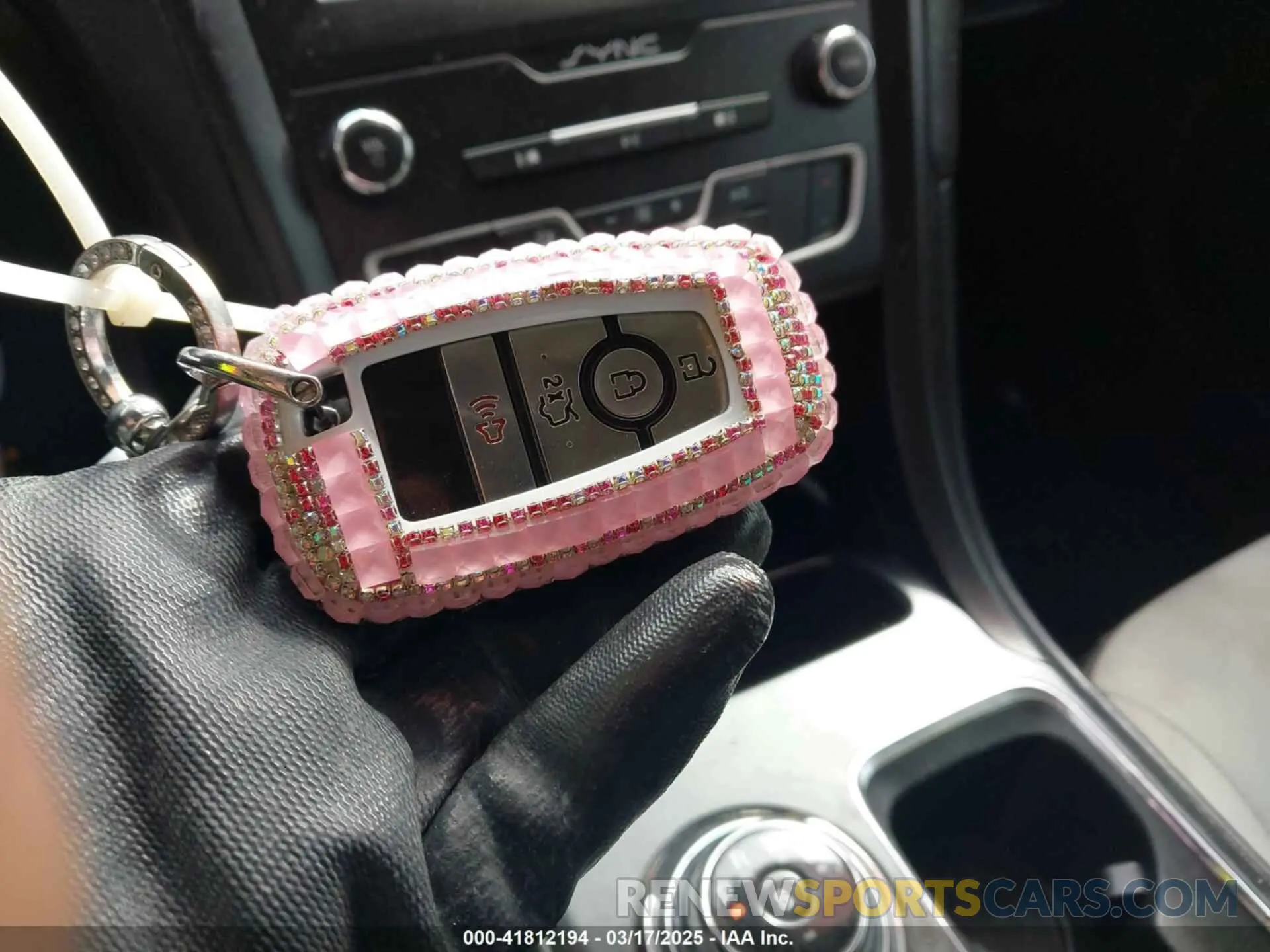 11 Photograph of a damaged car 3FA6P0HD7KR128953 FORD FUSION 2019