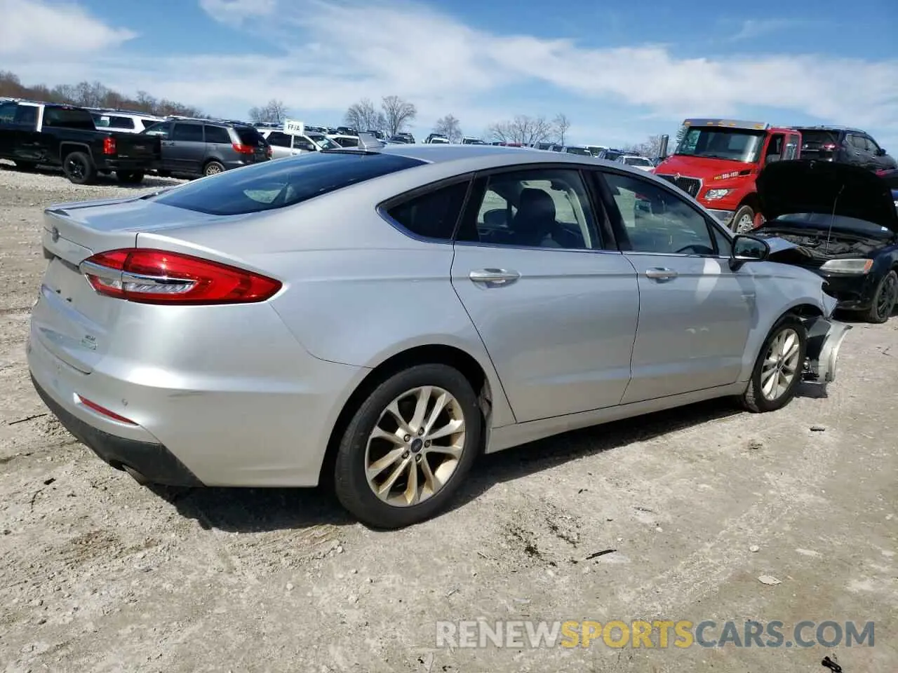 3 Photograph of a damaged car 3FA6P0HD7KR156879 FORD FUSION 2019
