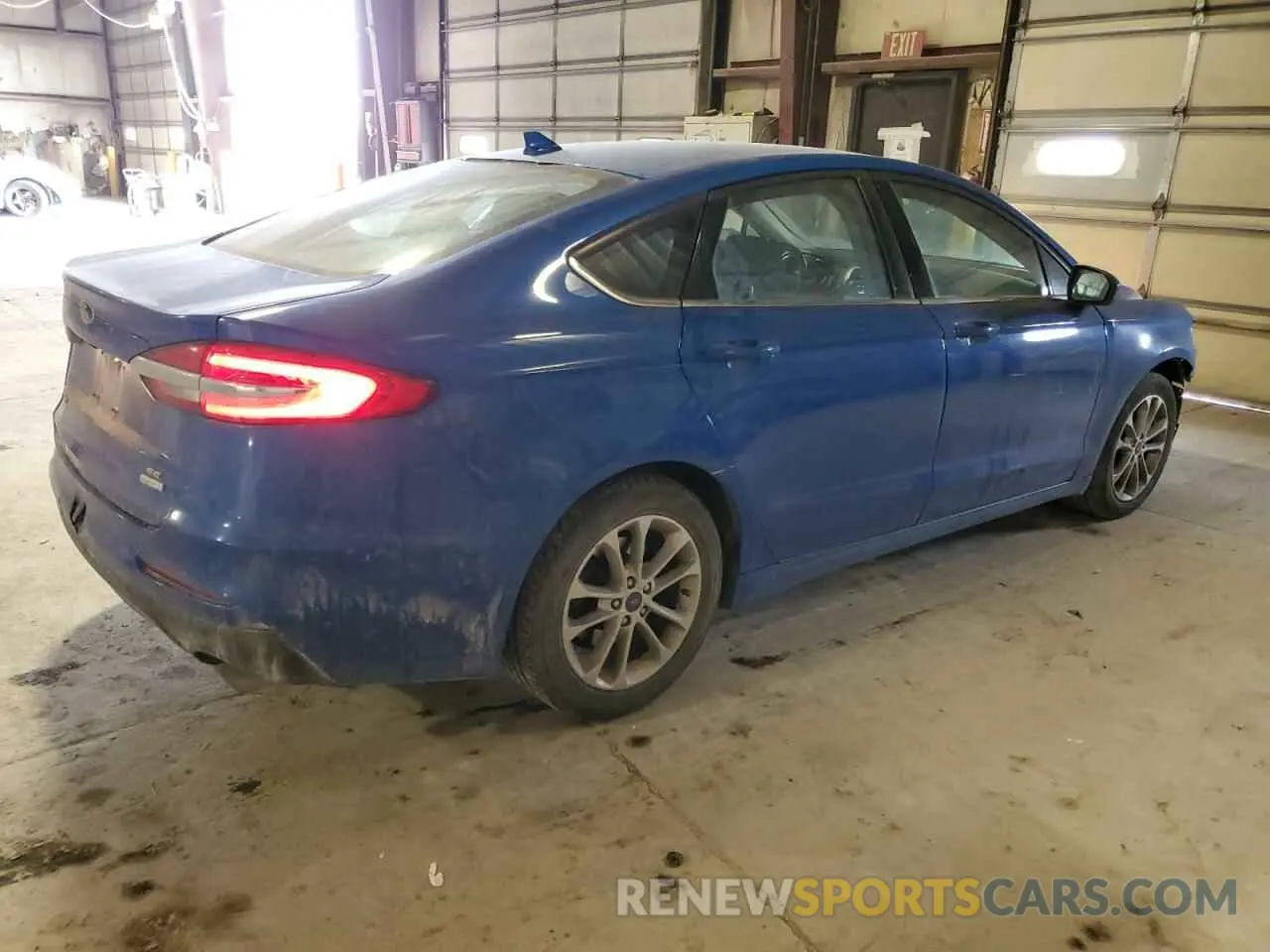 3 Photograph of a damaged car 3FA6P0HD7KR172077 FORD FUSION 2019