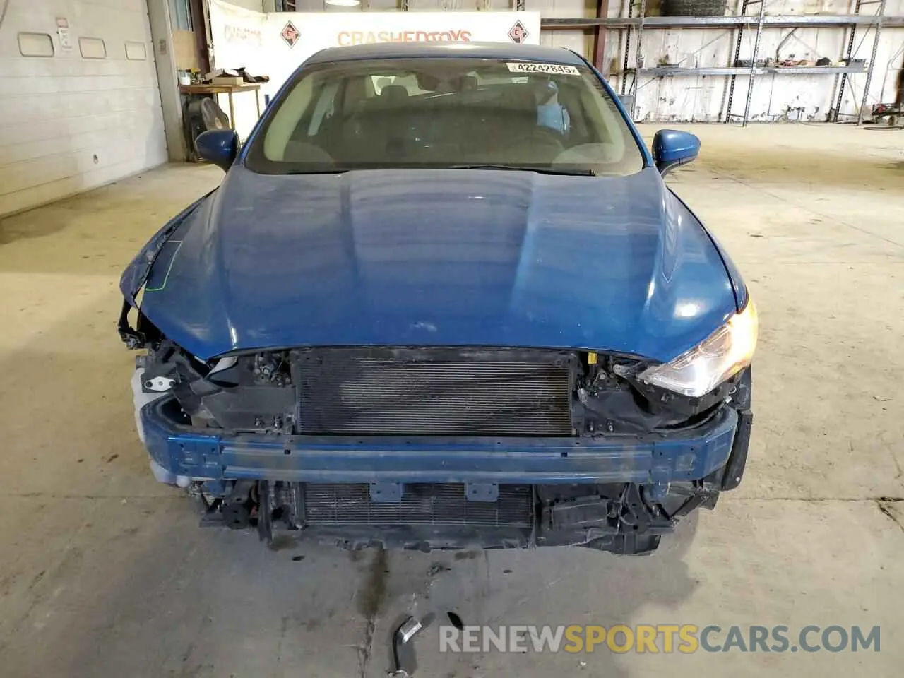5 Photograph of a damaged car 3FA6P0HD7KR172077 FORD FUSION 2019