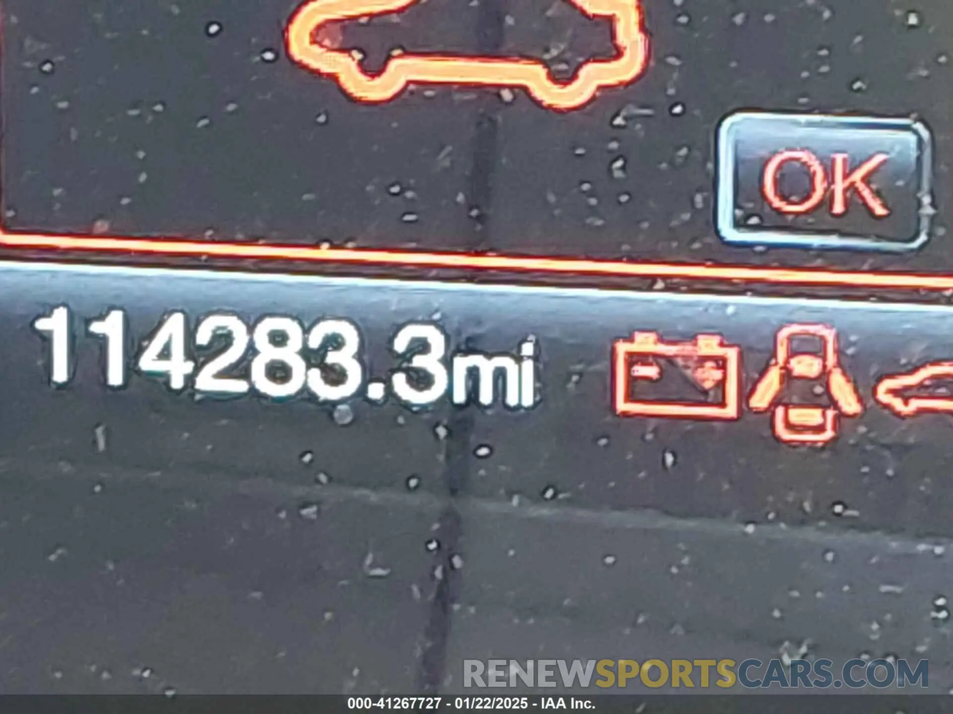 16 Photograph of a damaged car 3FA6P0HD7KR173035 FORD FUSION 2019