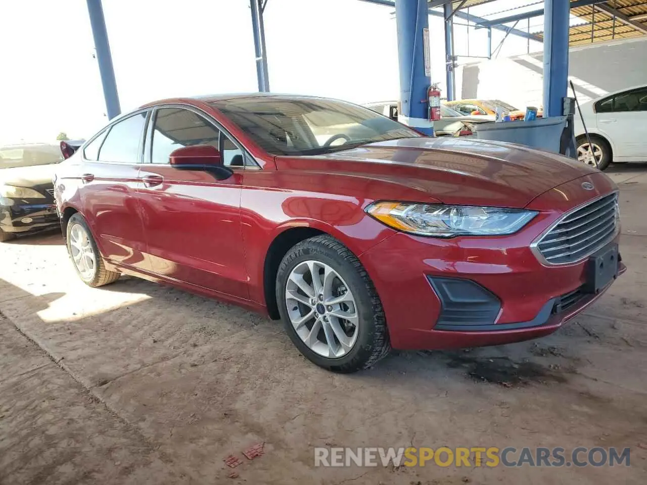 4 Photograph of a damaged car 3FA6P0HD7KR173505 FORD FUSION 2019