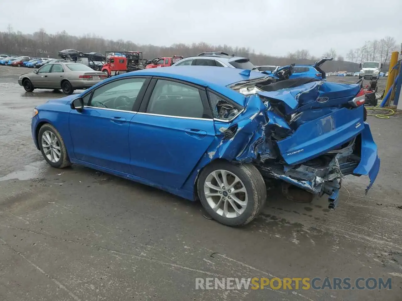 2 Photograph of a damaged car 3FA6P0HD7KR203456 FORD FUSION 2019