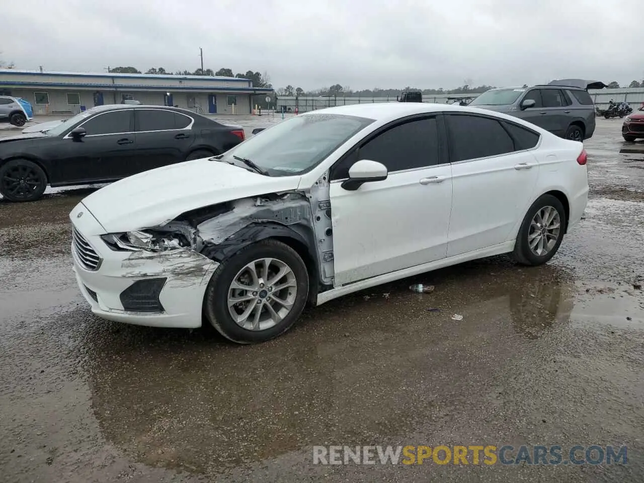 1 Photograph of a damaged car 3FA6P0HD7KR228793 FORD FUSION 2019