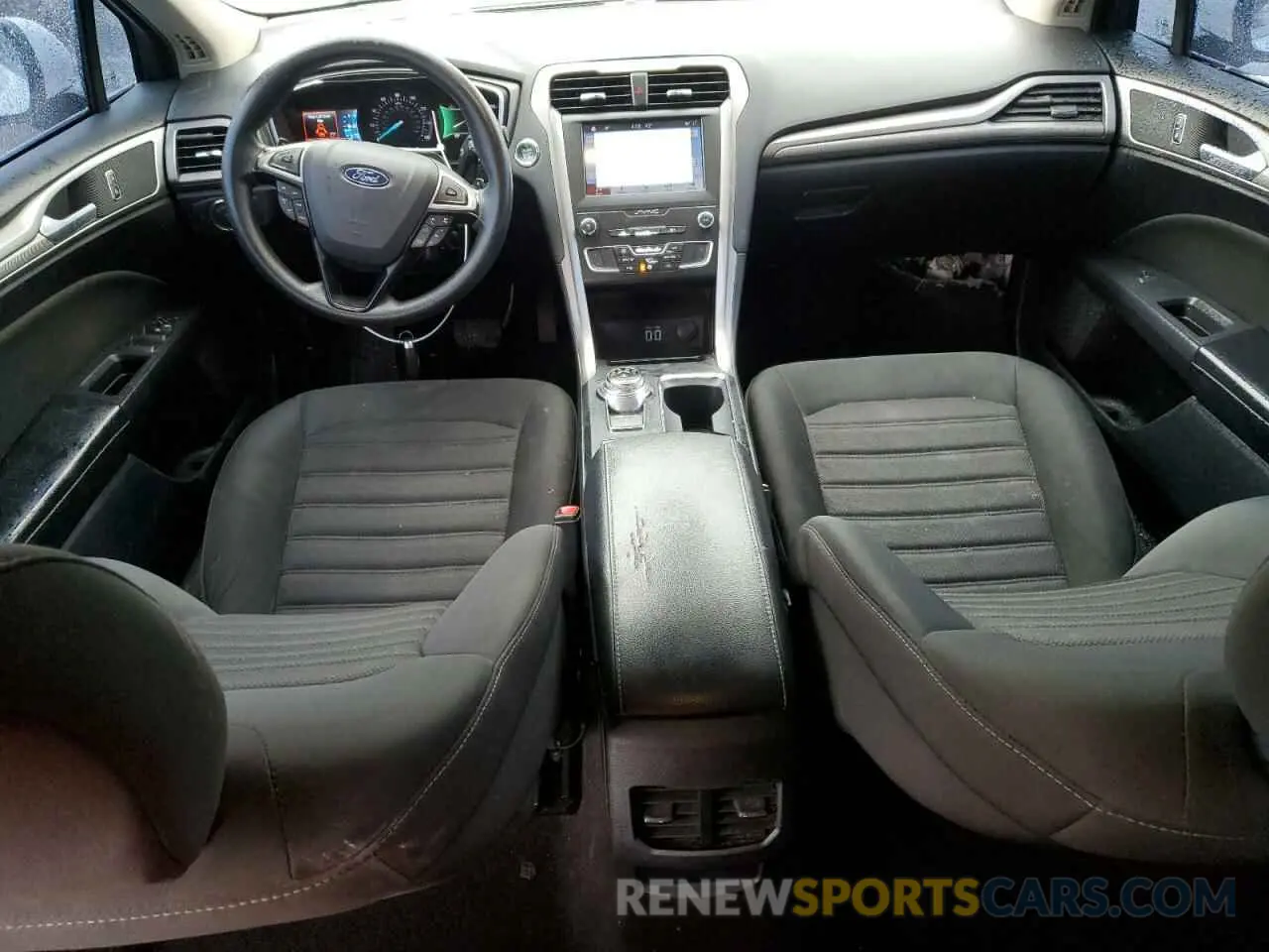 8 Photograph of a damaged car 3FA6P0HD7KR228793 FORD FUSION 2019