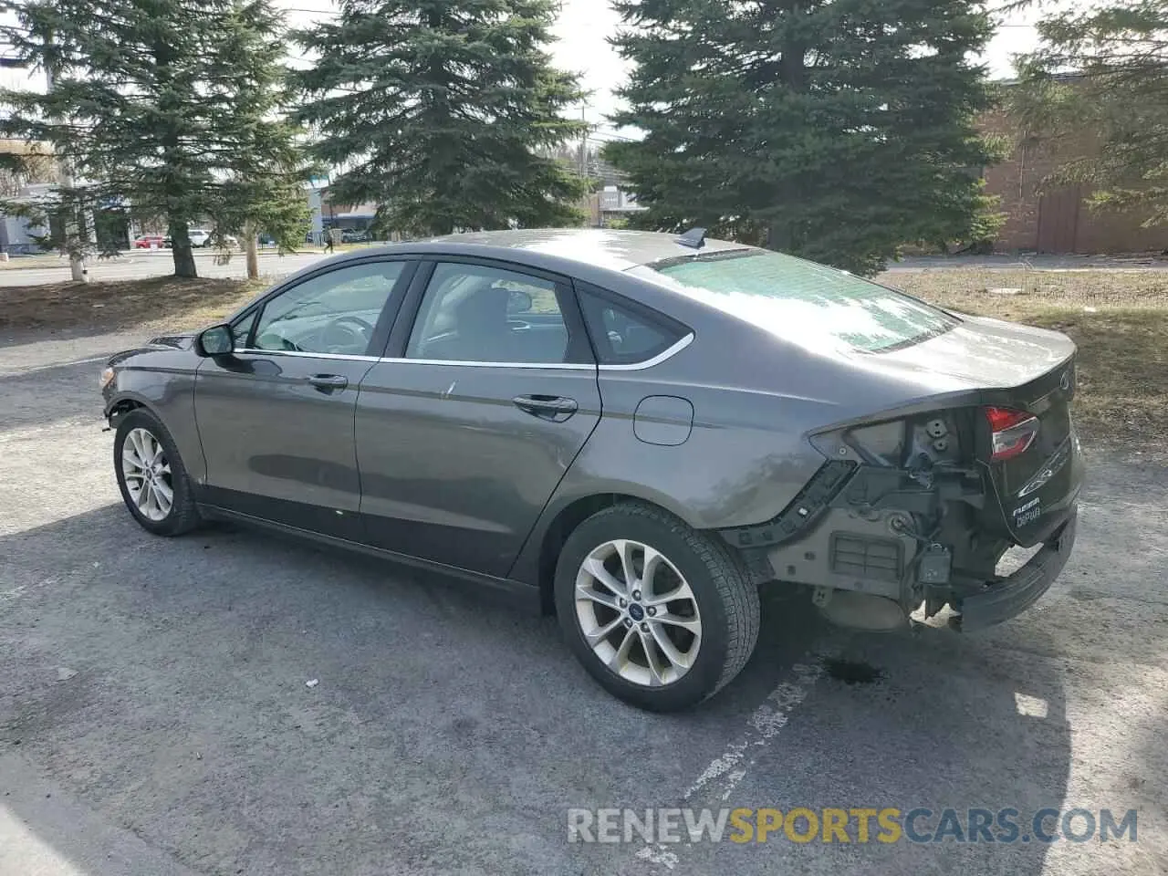 2 Photograph of a damaged car 3FA6P0HD7KR275810 FORD FUSION 2019