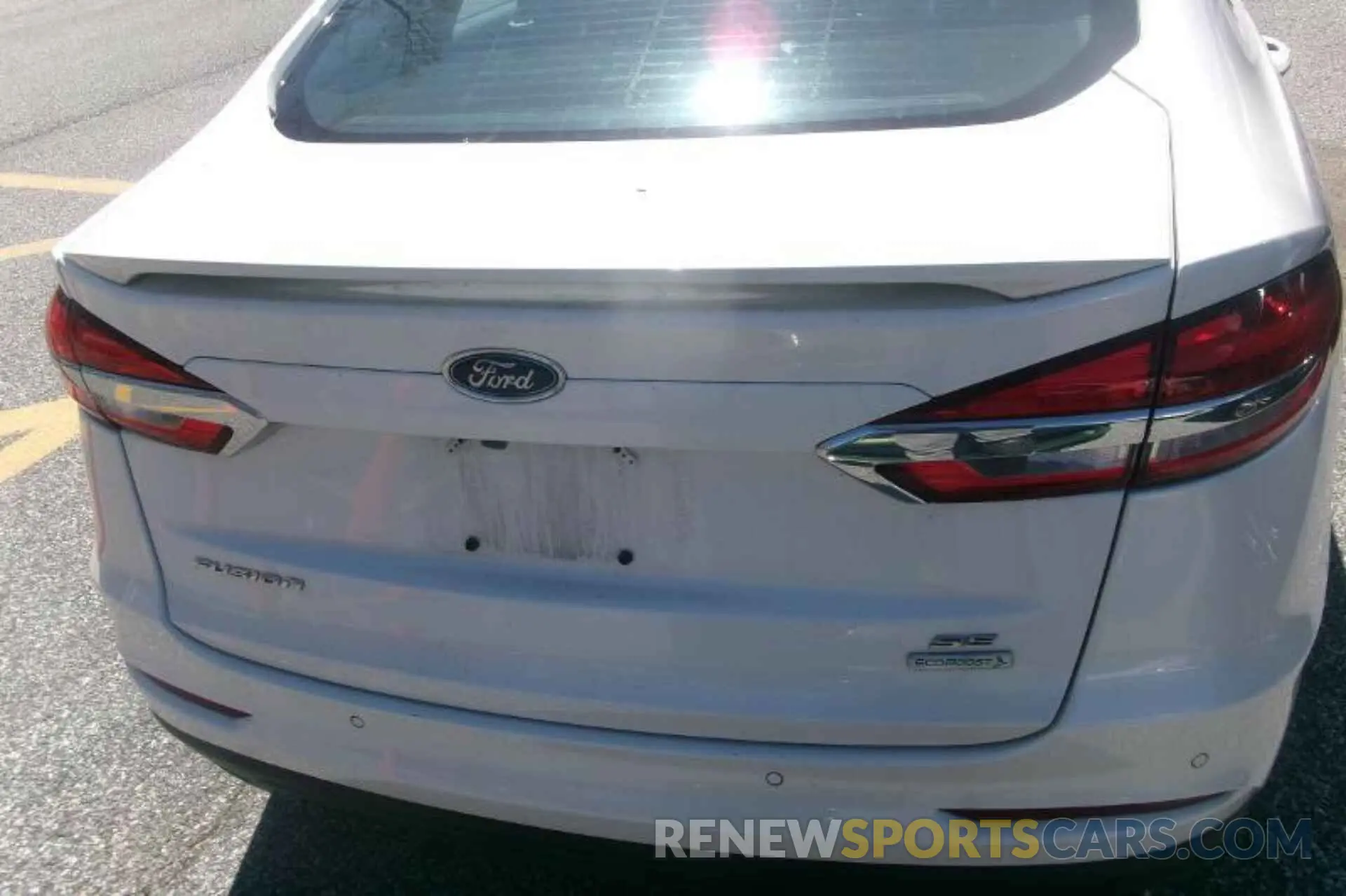 7 Photograph of a damaged car 3FA6P0HD8KR183993 FORD FUSION 2019