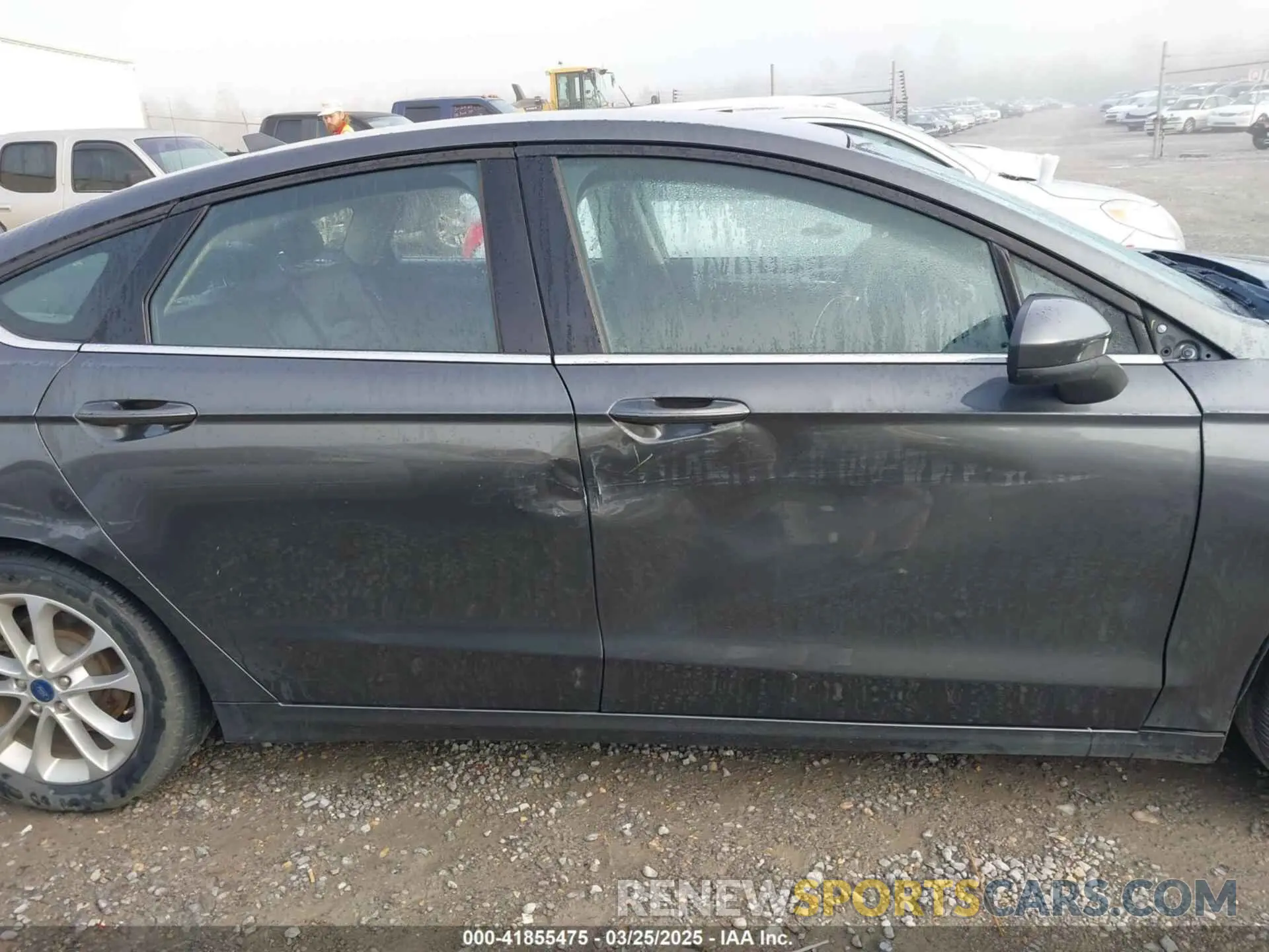 13 Photograph of a damaged car 3FA6P0HD8KR217544 FORD FUSION 2019
