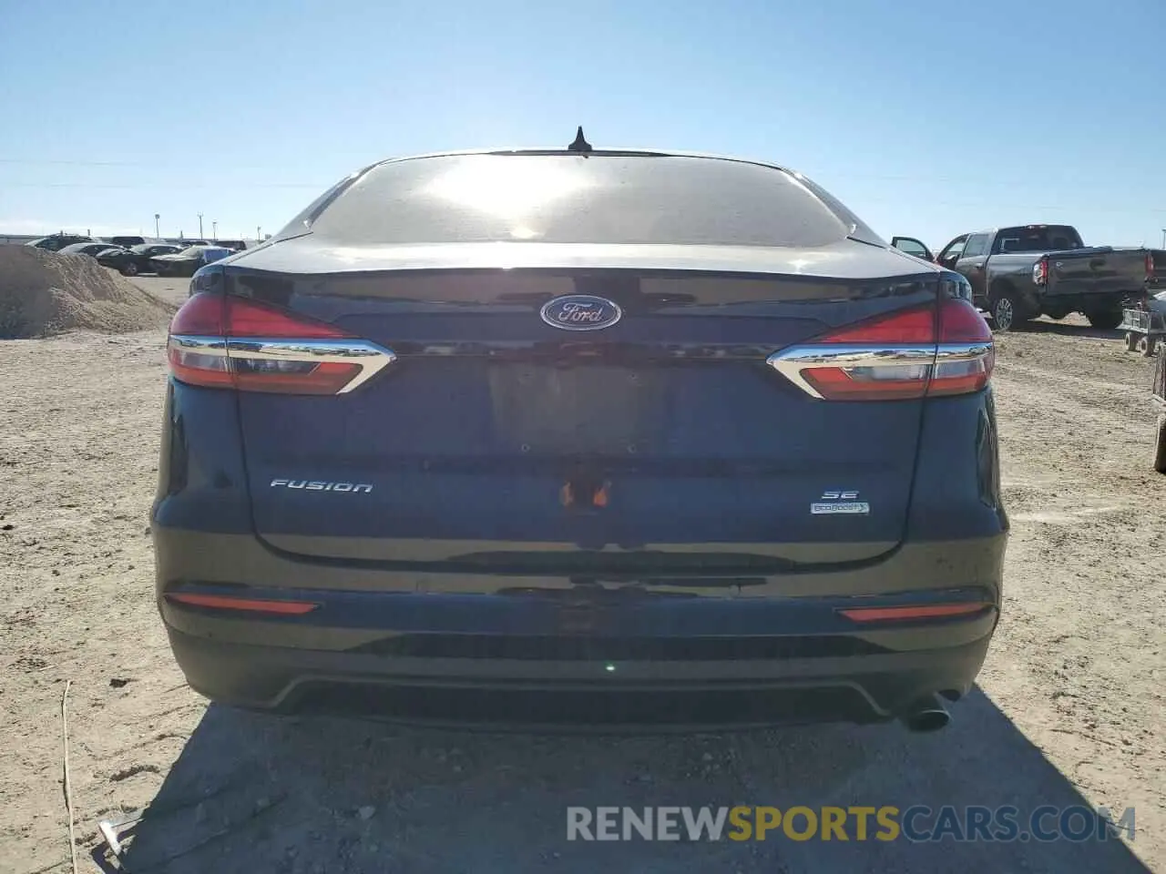6 Photograph of a damaged car 3FA6P0HD8KR250561 FORD FUSION 2019