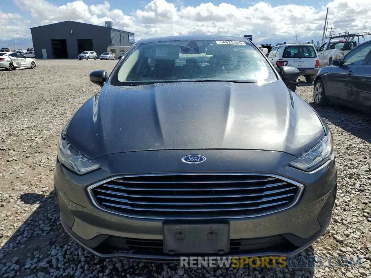 5 Photograph of a damaged car 3FA6P0HD8KR283978 FORD FUSION 2019