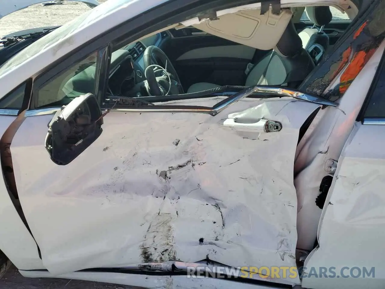 7 Photograph of a damaged car 3FA6P0HD8KR285861 FORD FUSION 2019